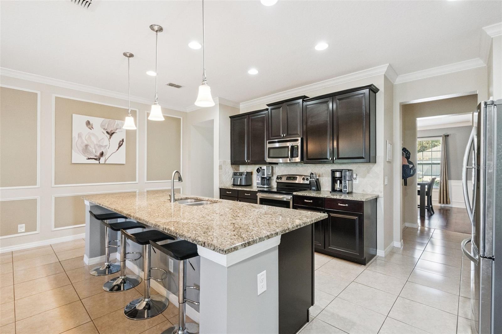 964 GALWAY BLVD