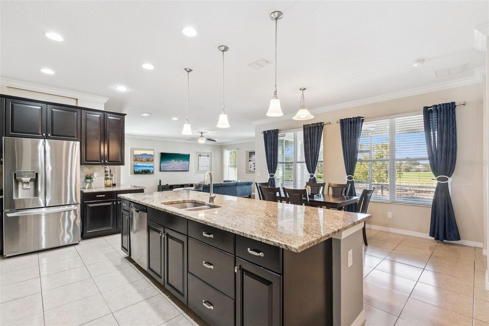 964 GALWAY BLVD