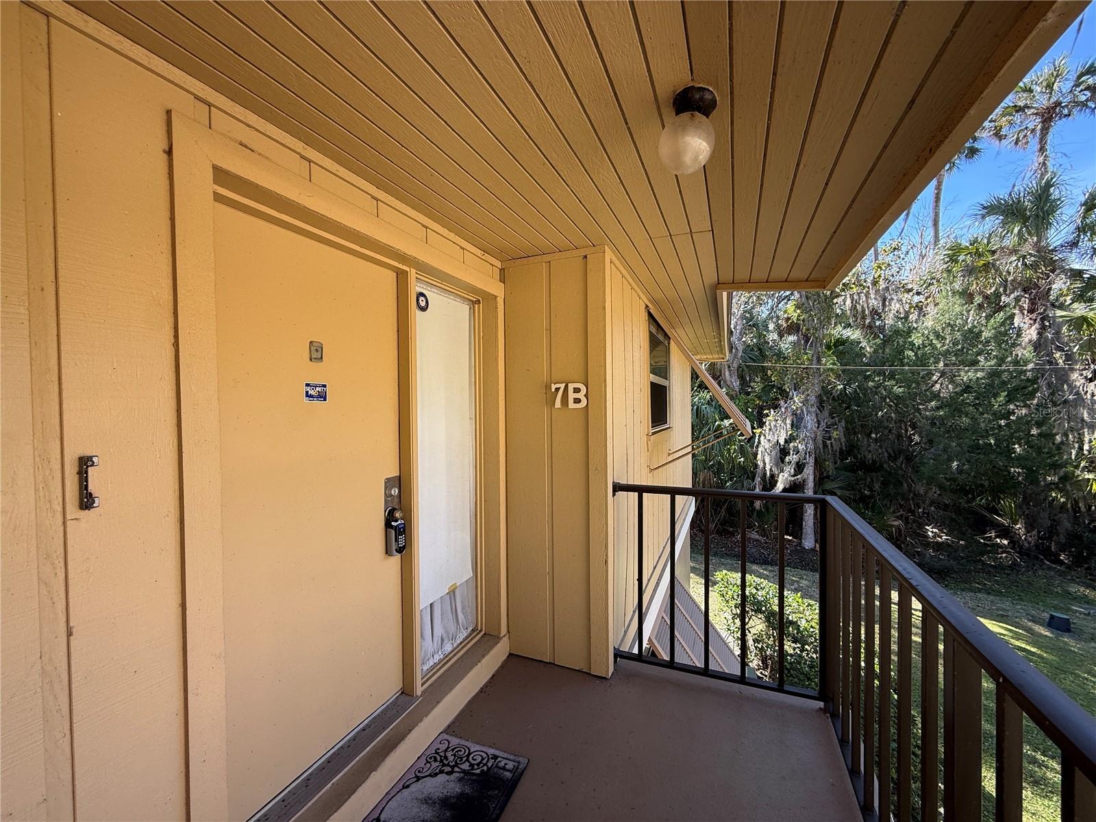 130 JASMINE WOODS CT #7B