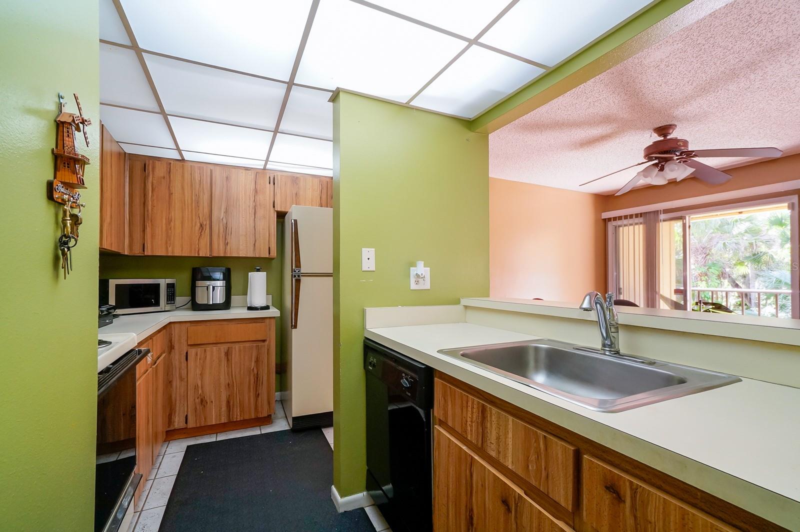 130 JASMINE WOODS CT #7B