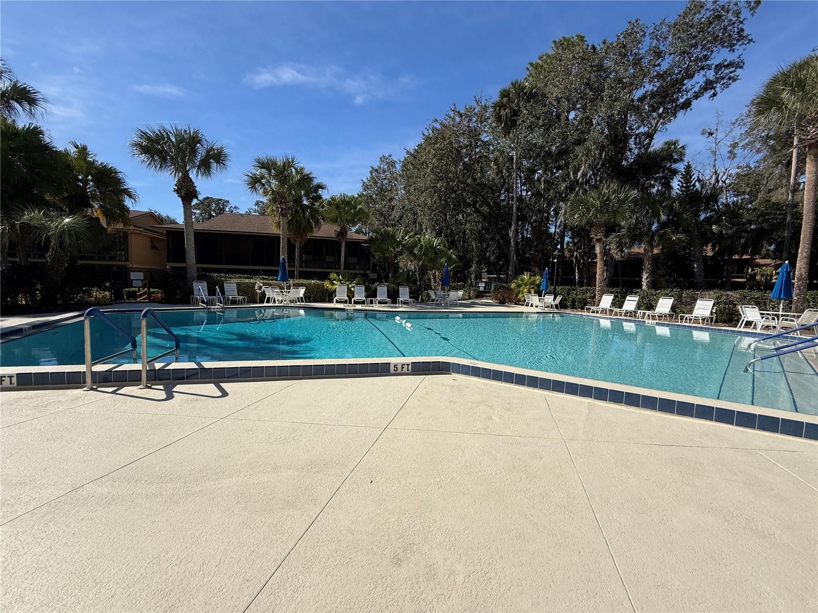 130 JASMINE WOODS CT #7B