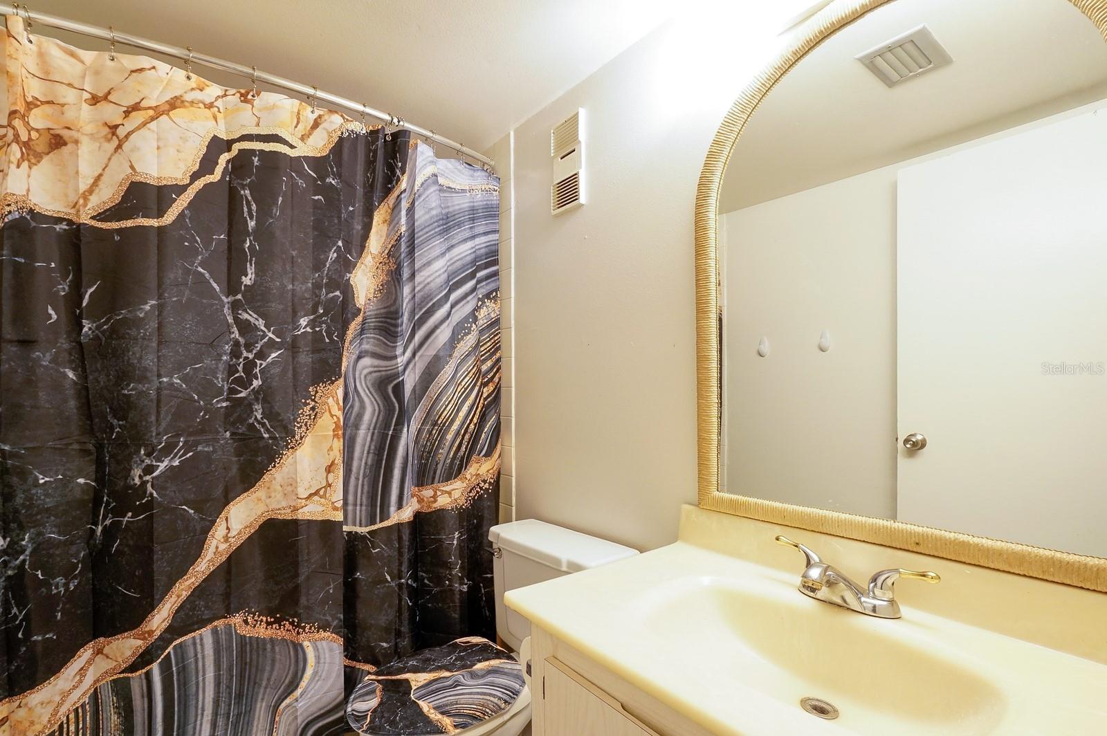 130 JASMINE WOODS CT #7B