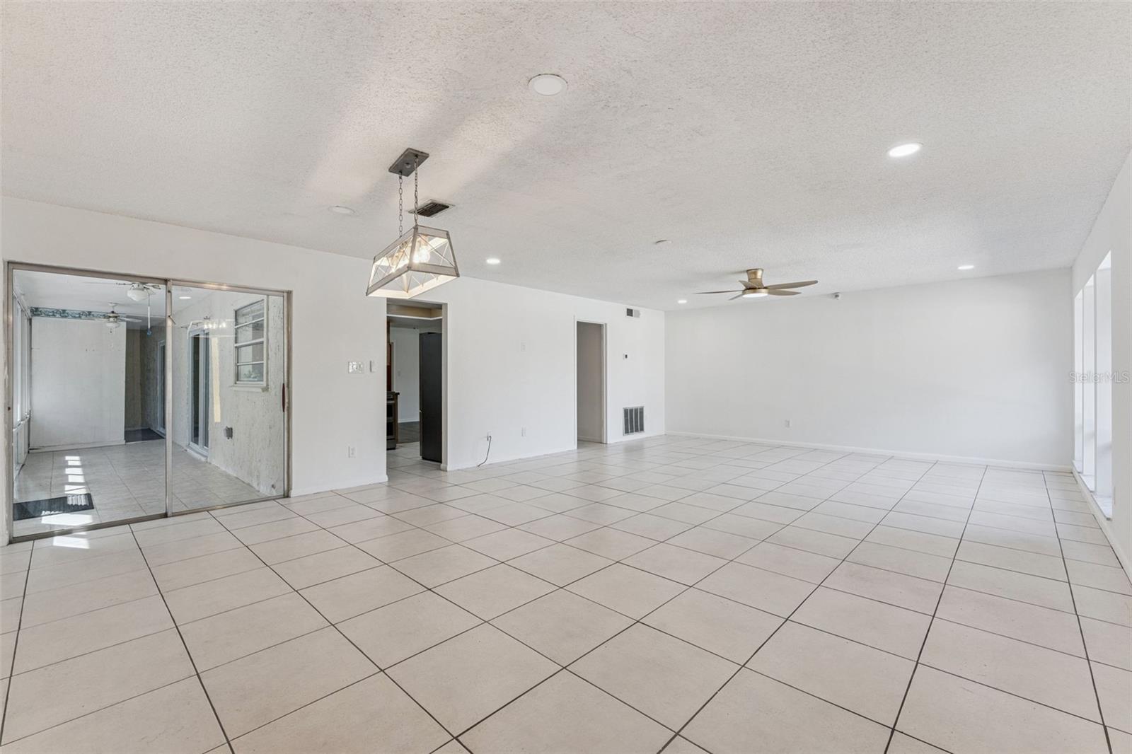 1457 MAGELLAN CIR #1003