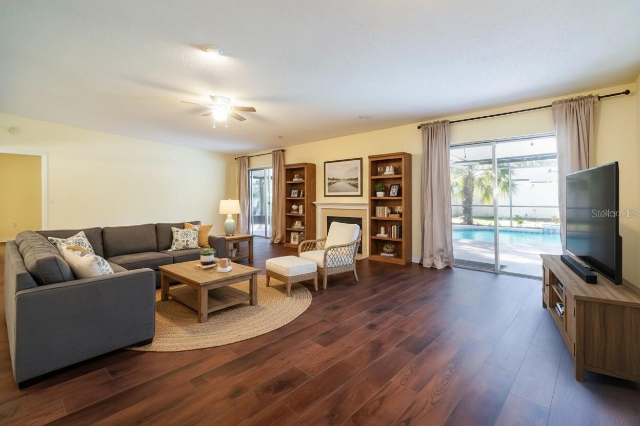 6260 MORNING MIST LN