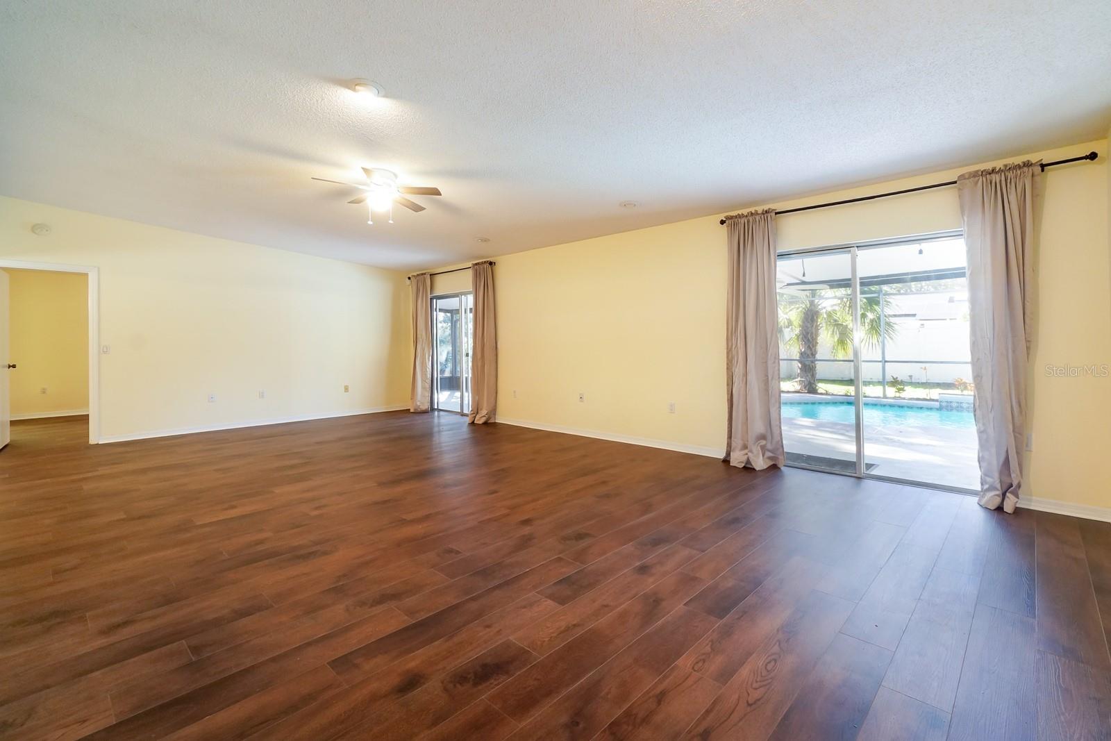 6260 MORNING MIST LN