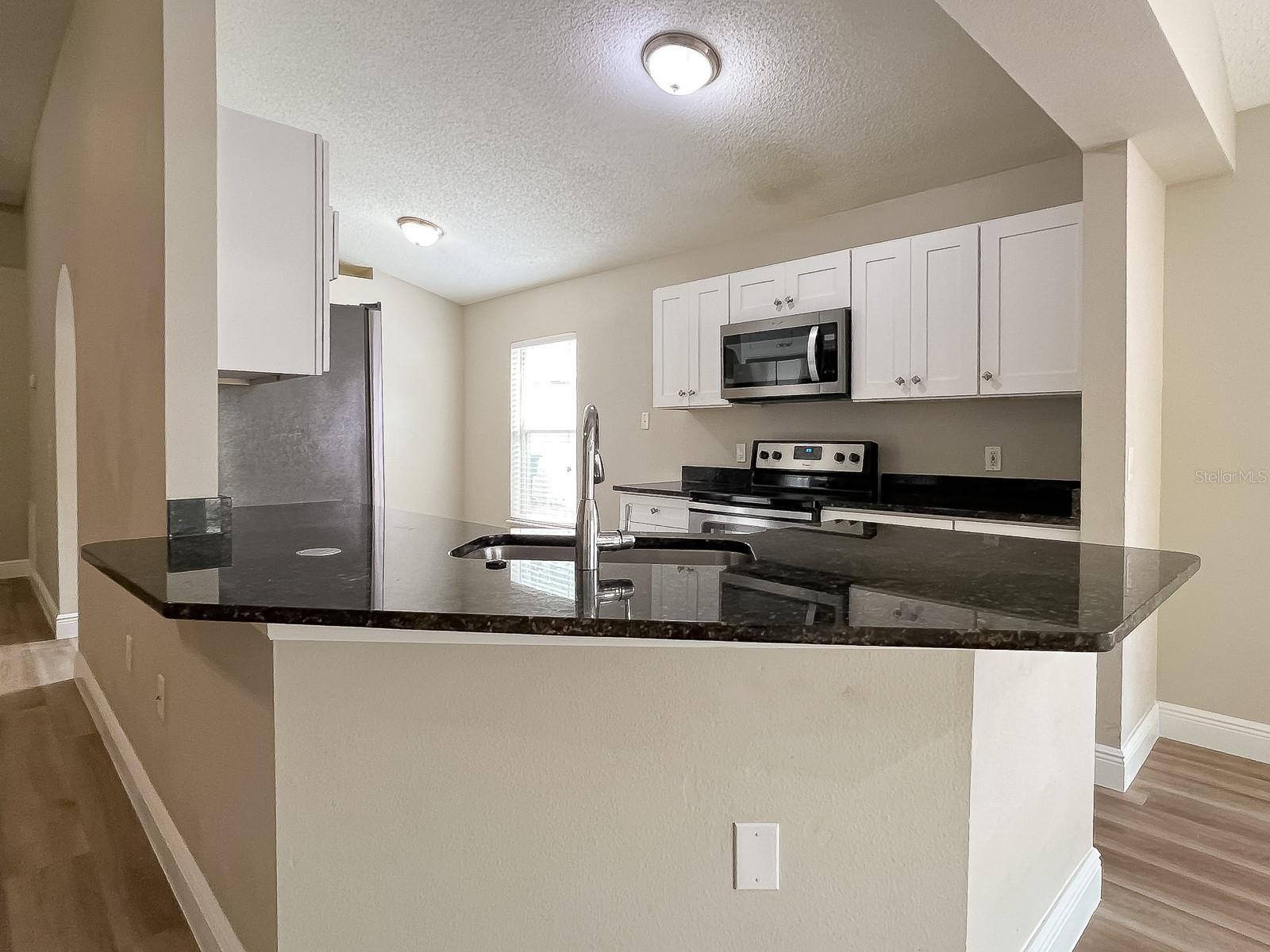 522 GRAND ROYAL CIR
