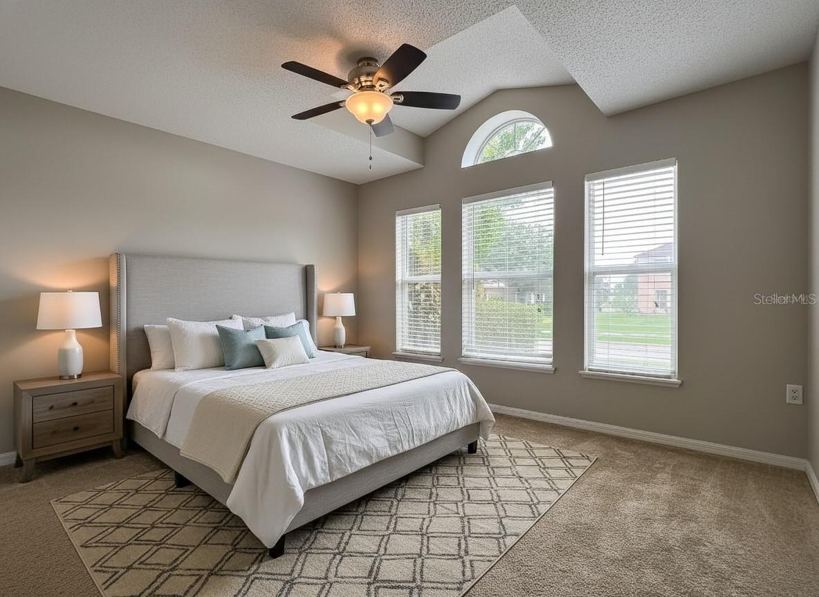 522 GRAND ROYAL CIR