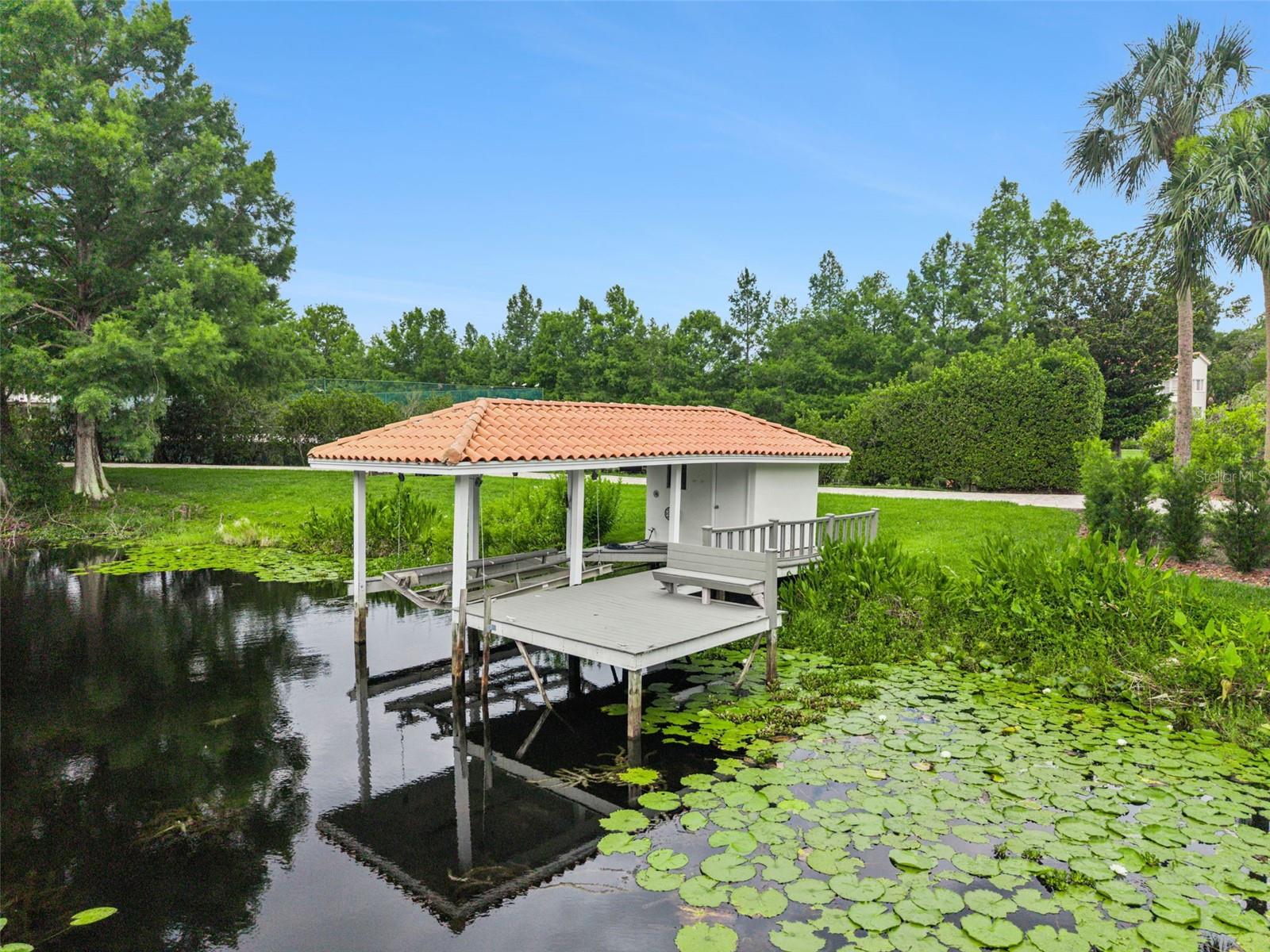315 MENASHE CT