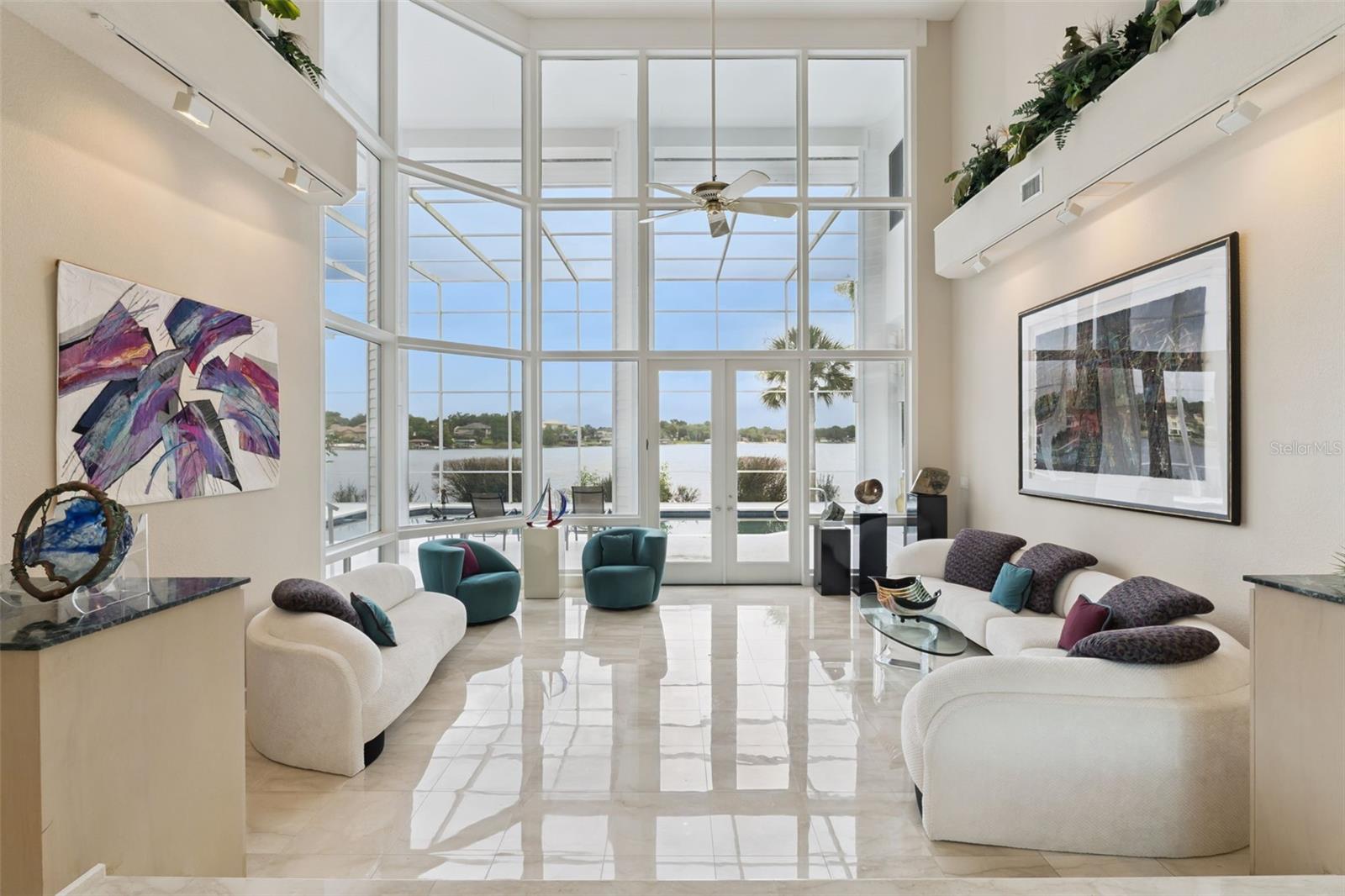 315 MENASHE CT