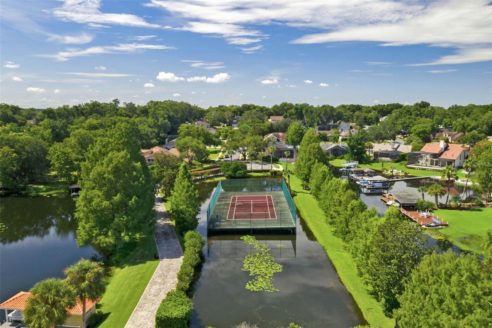 315 MENASHE CT