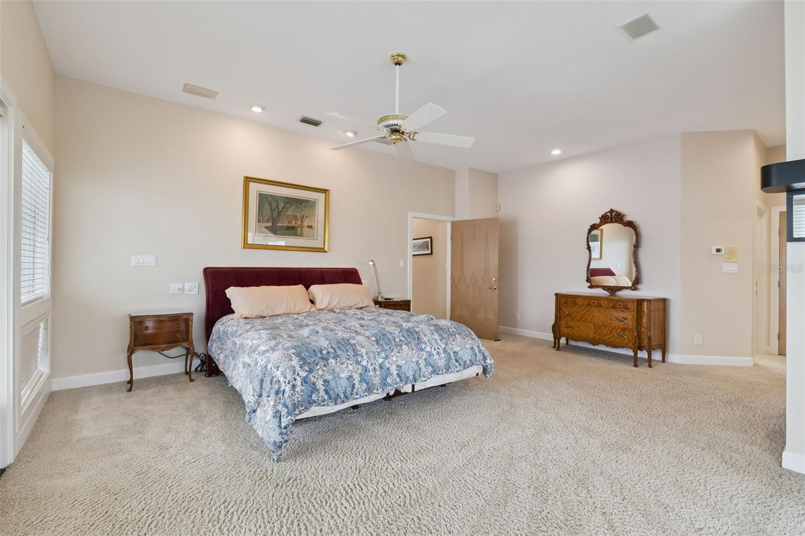 315 MENASHE CT