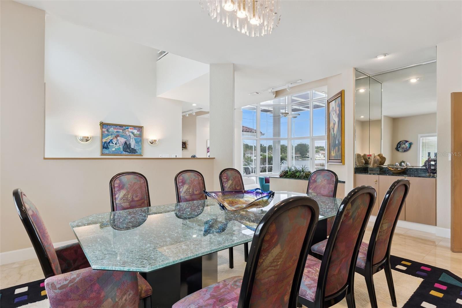 315 MENASHE CT