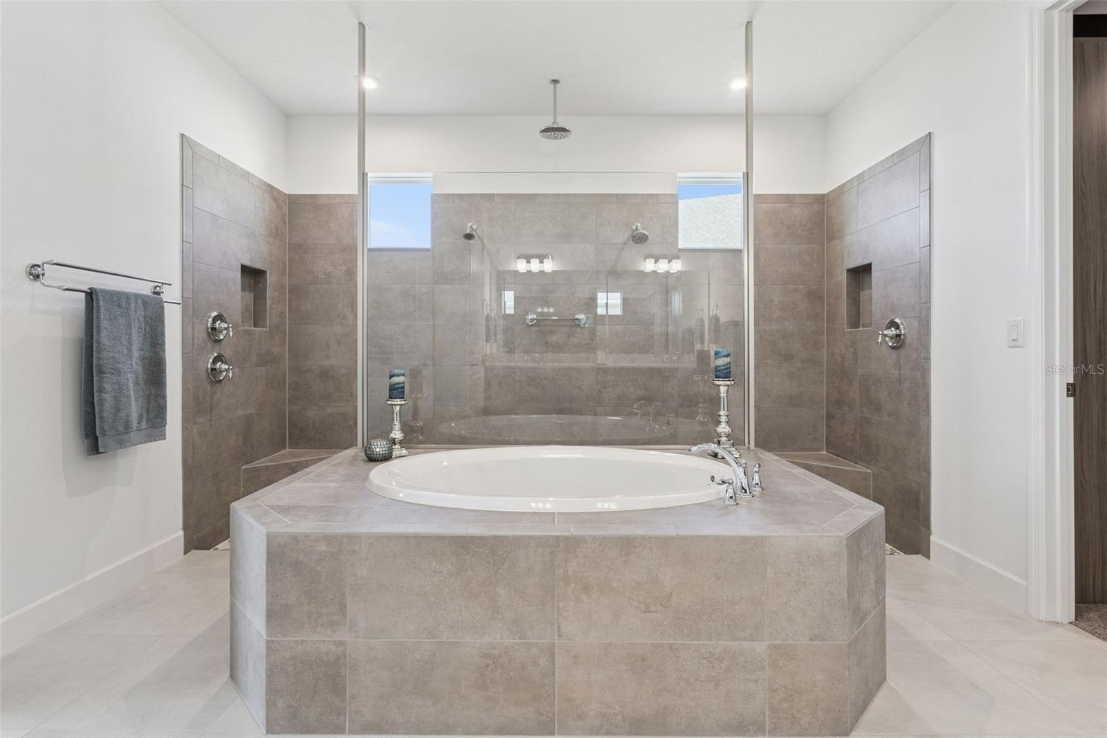 2191 TIMBER CREEK LN