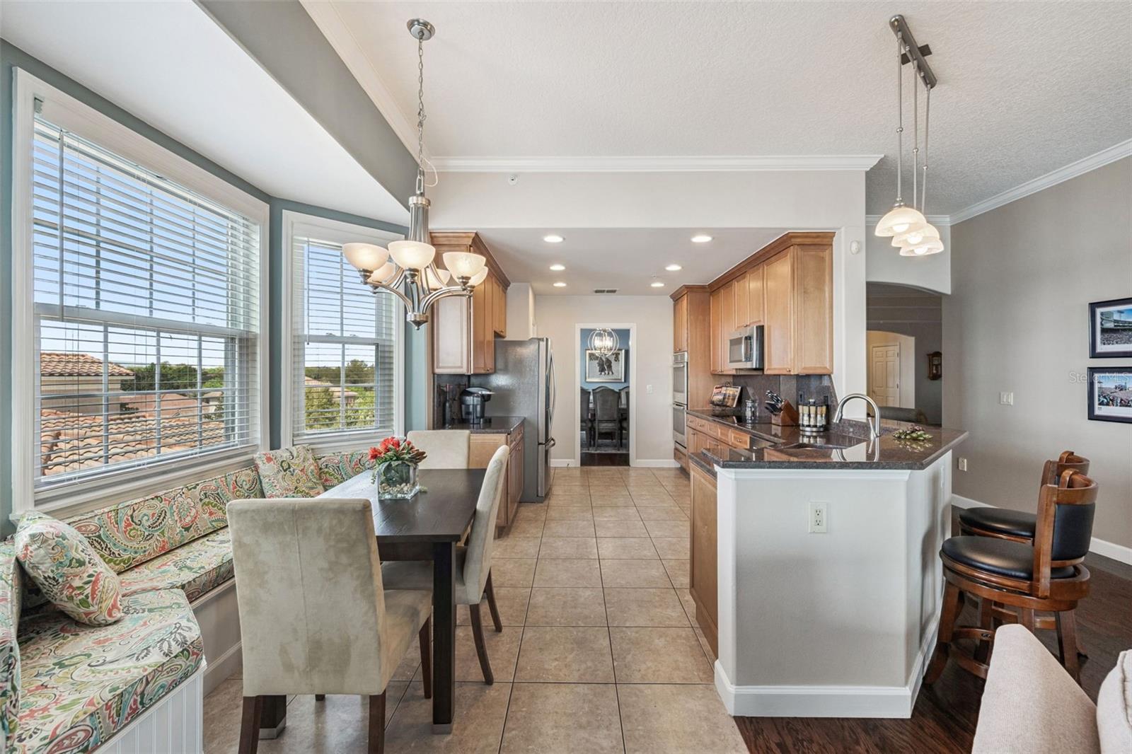 8767 THE ESPLANADE #44