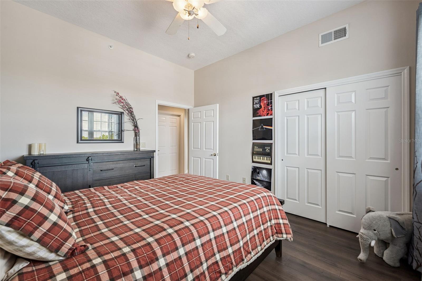 8767 THE ESPLANADE #44