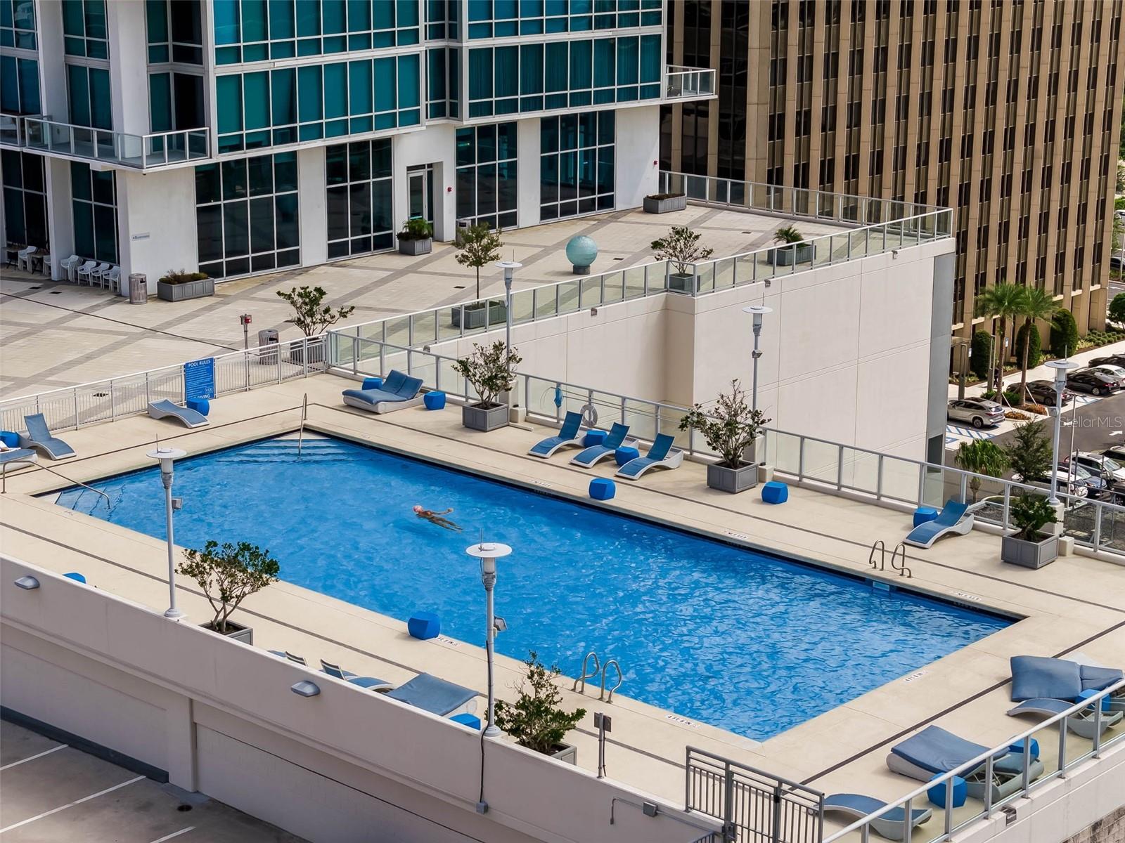 150 E ROBINSON ST #2709