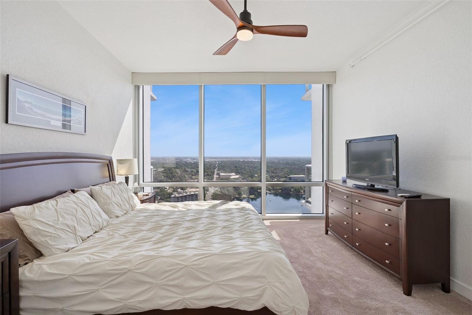 150 E ROBINSON ST #2709