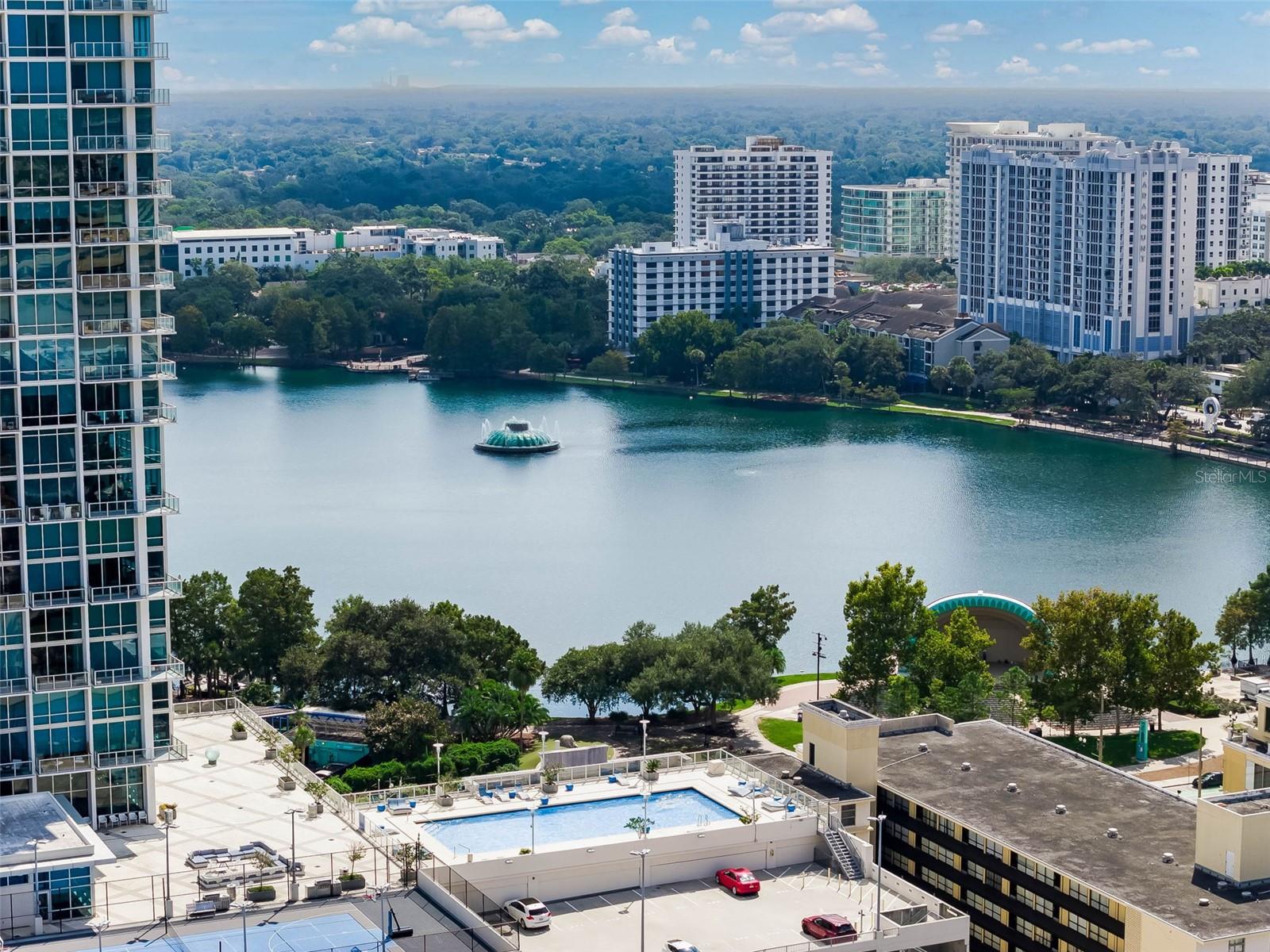 150 E ROBINSON ST #2709