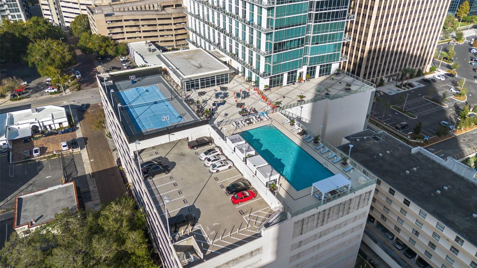 150 E ROBINSON ST #2709