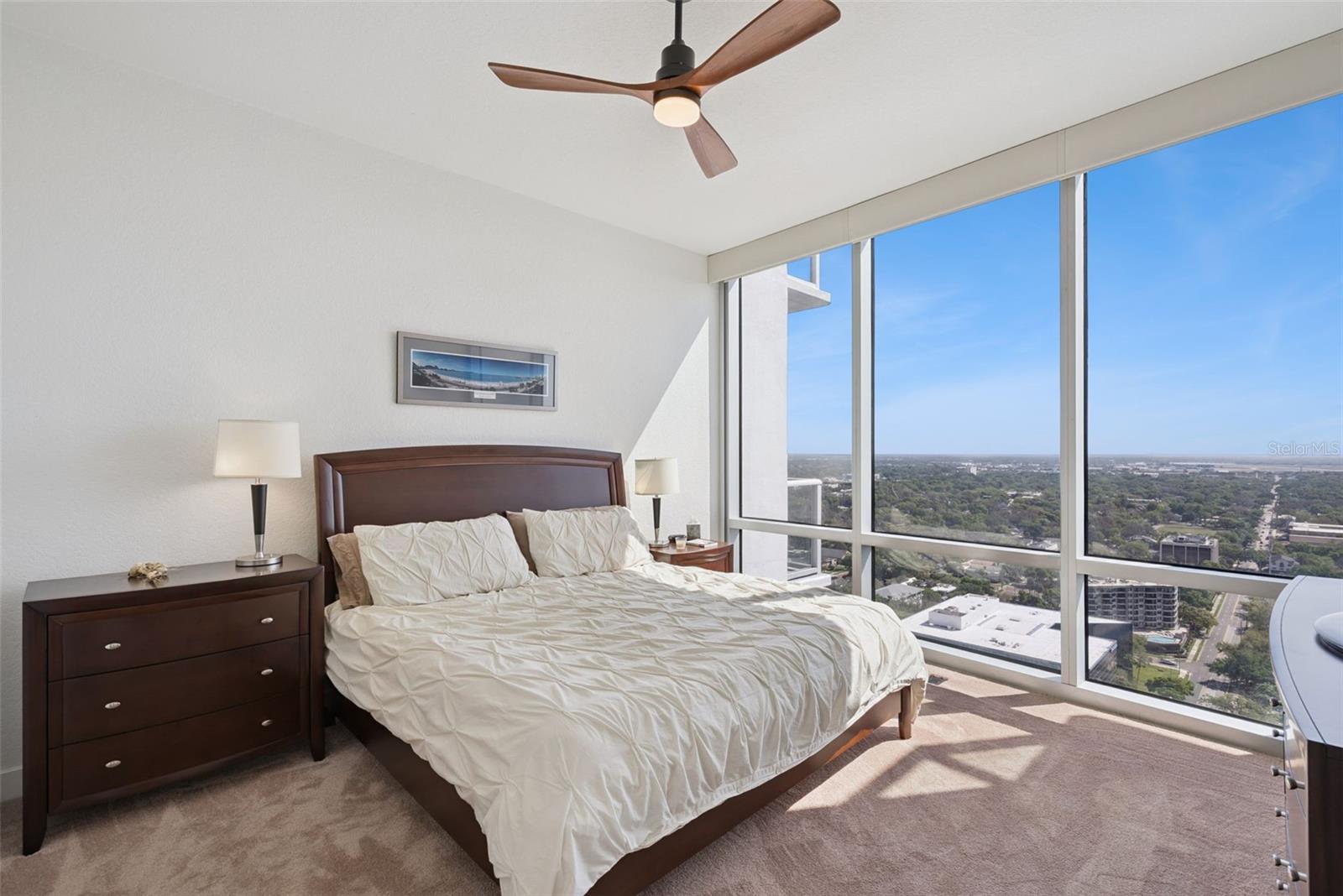 150 E ROBINSON ST #2709