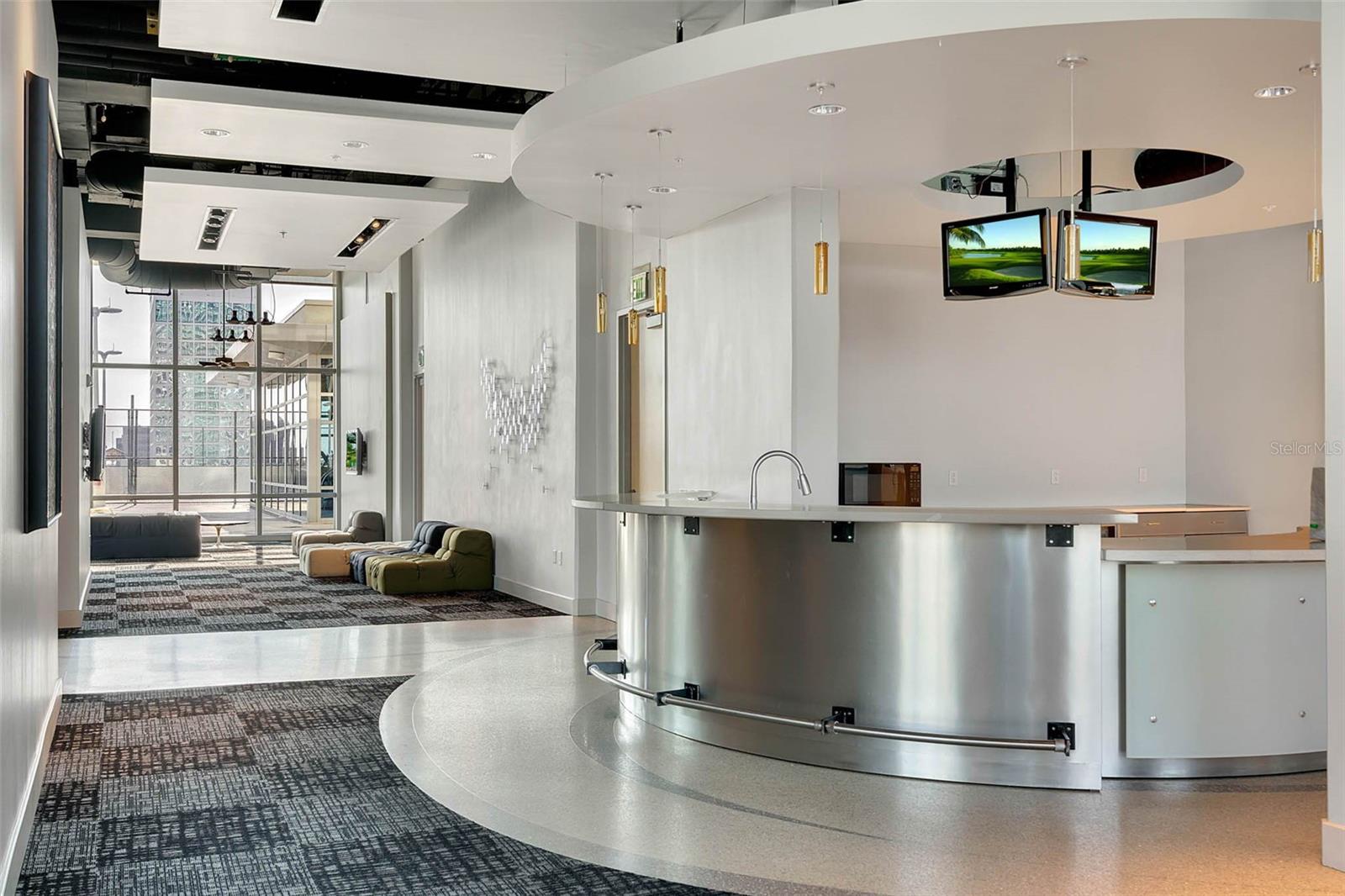 150 E ROBINSON ST #2709