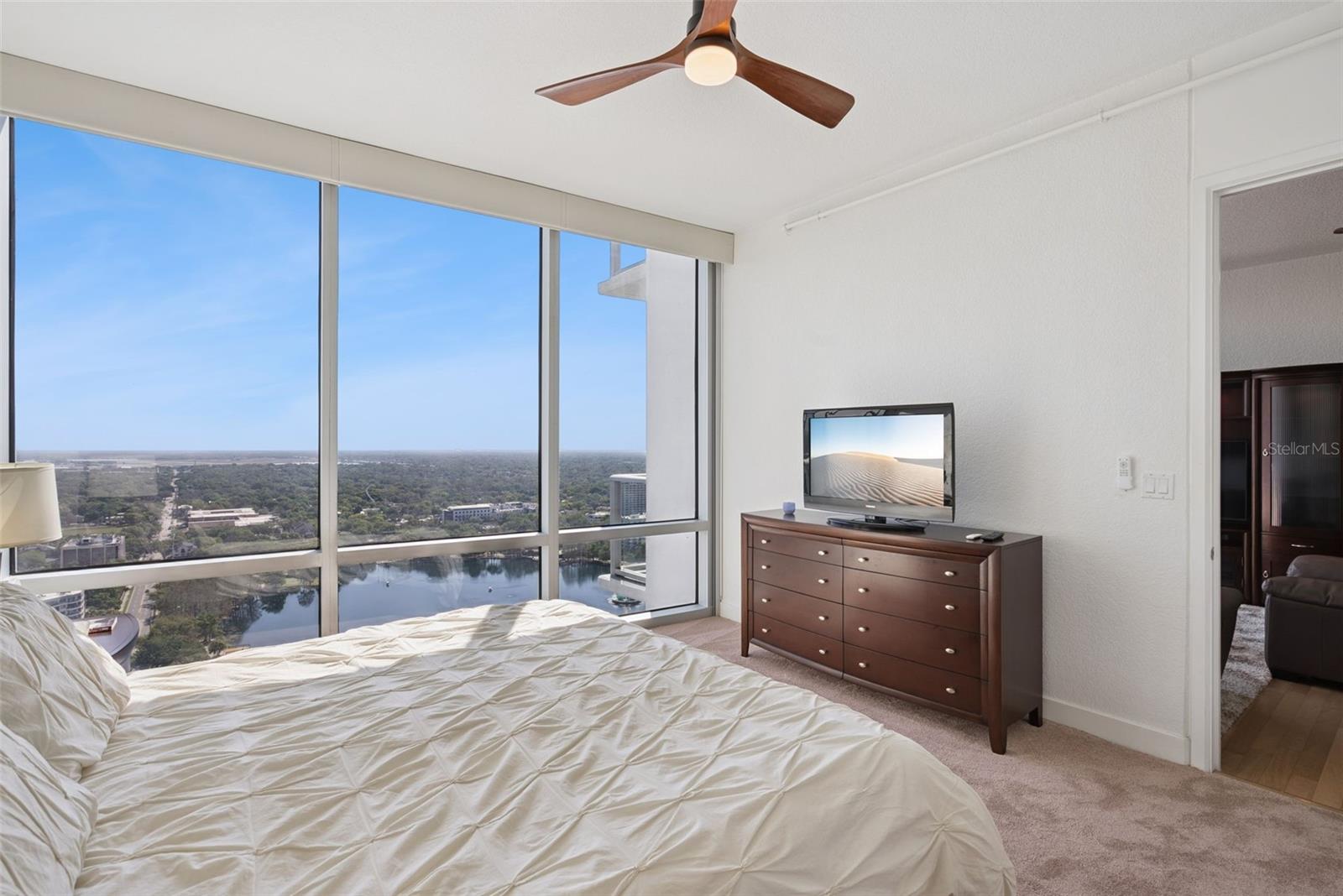 150 E ROBINSON ST #2709