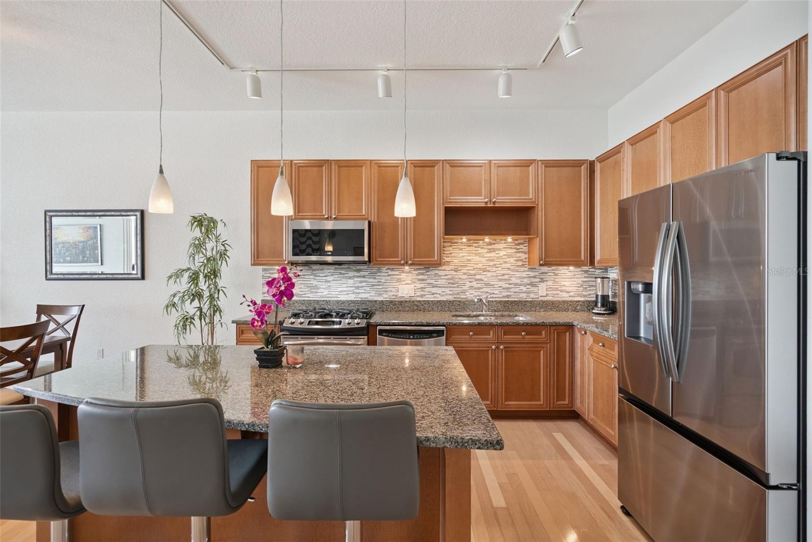 150 E ROBINSON ST #2709