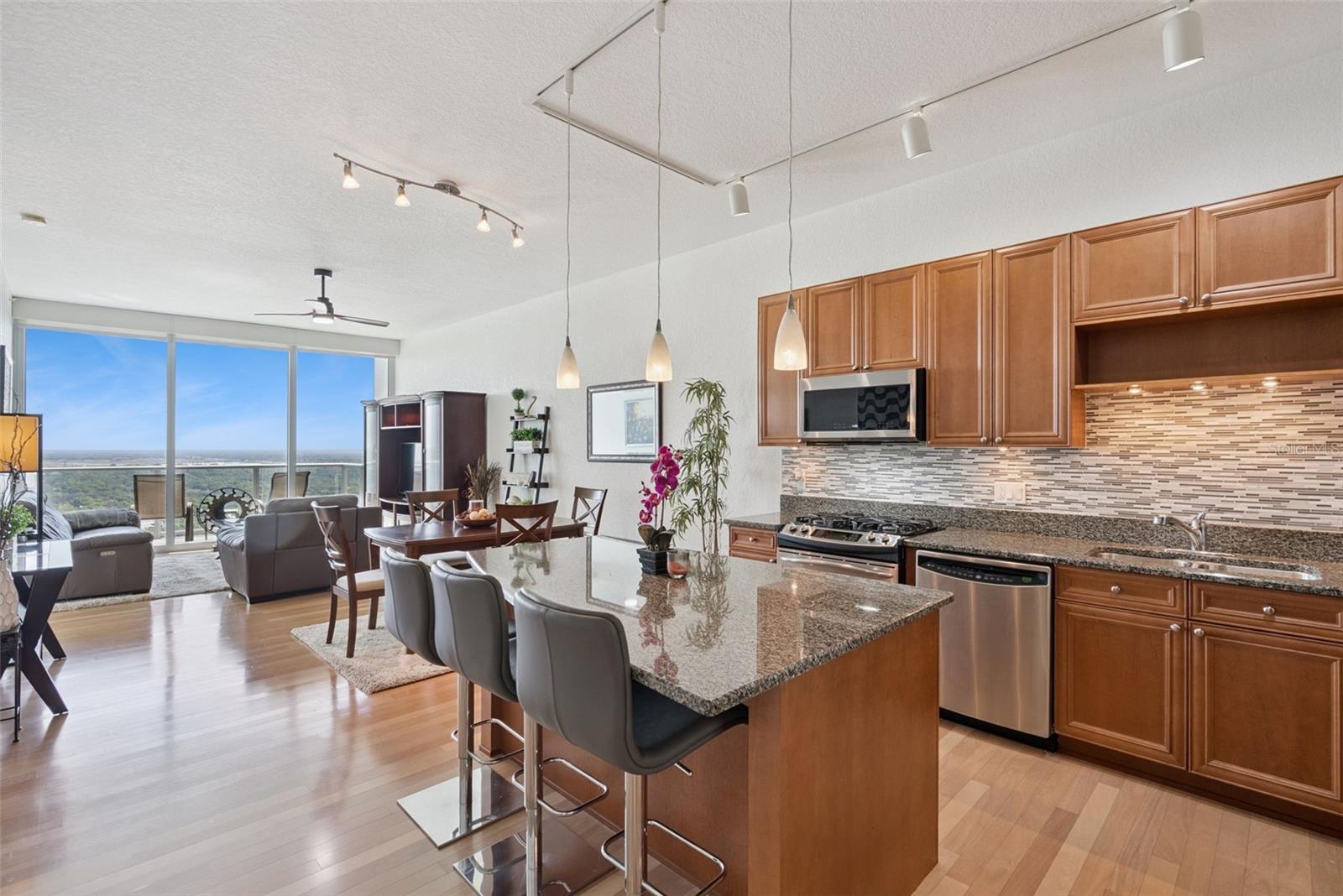 150 E ROBINSON ST #2709