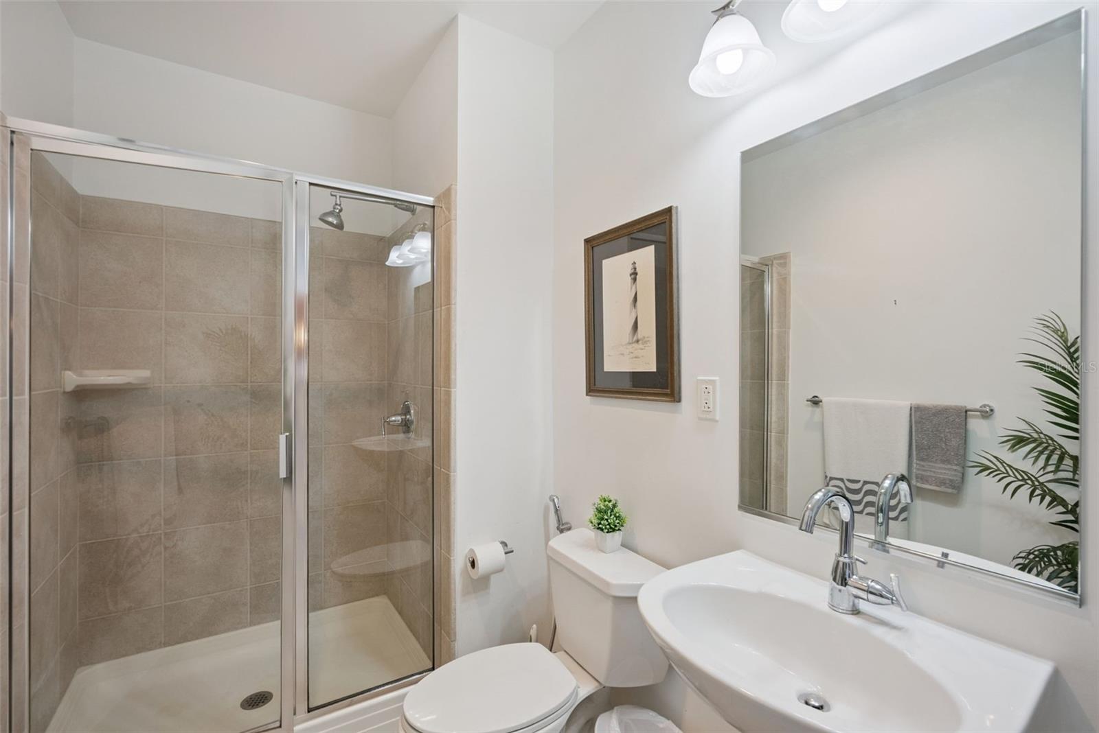 150 E ROBINSON ST #2709