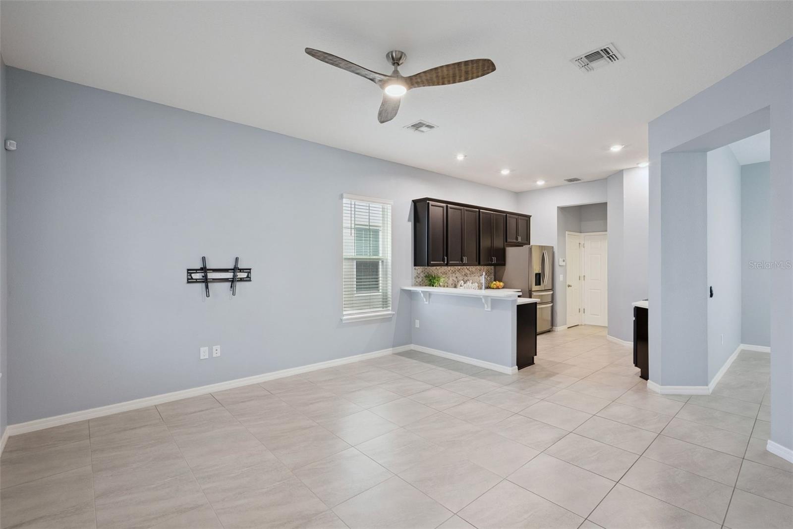 1490 GARDEN ARBOR LN