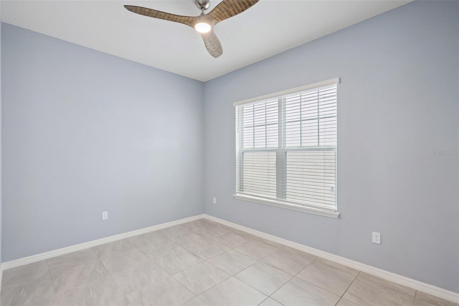 1490 GARDEN ARBOR LN