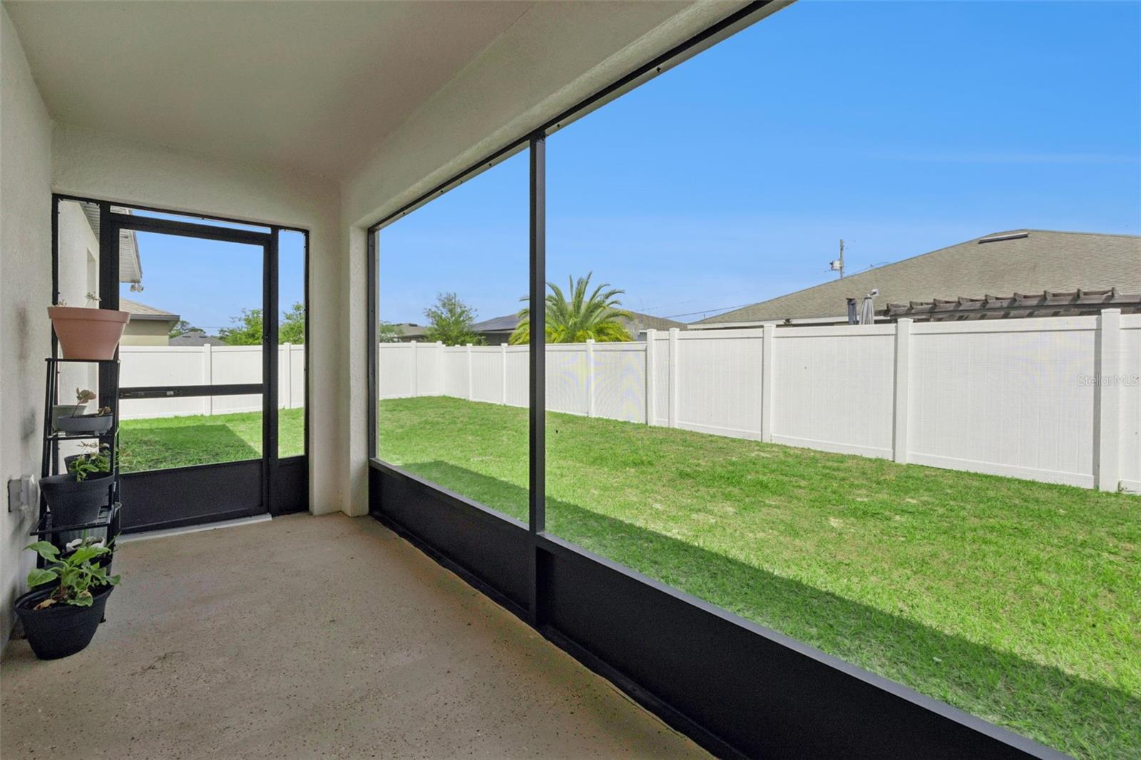 209 CIMARRON DR
