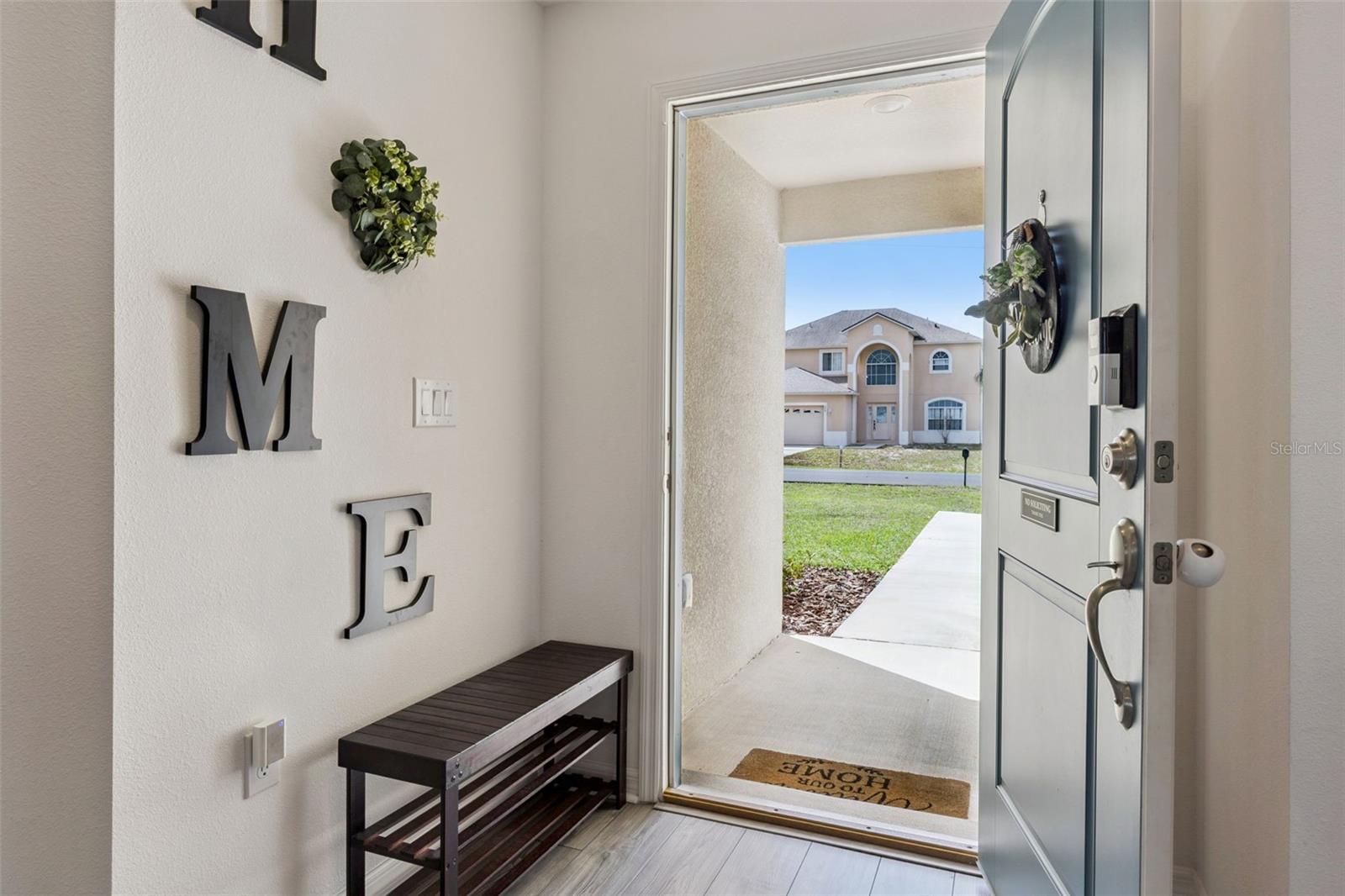 209 CIMARRON DR