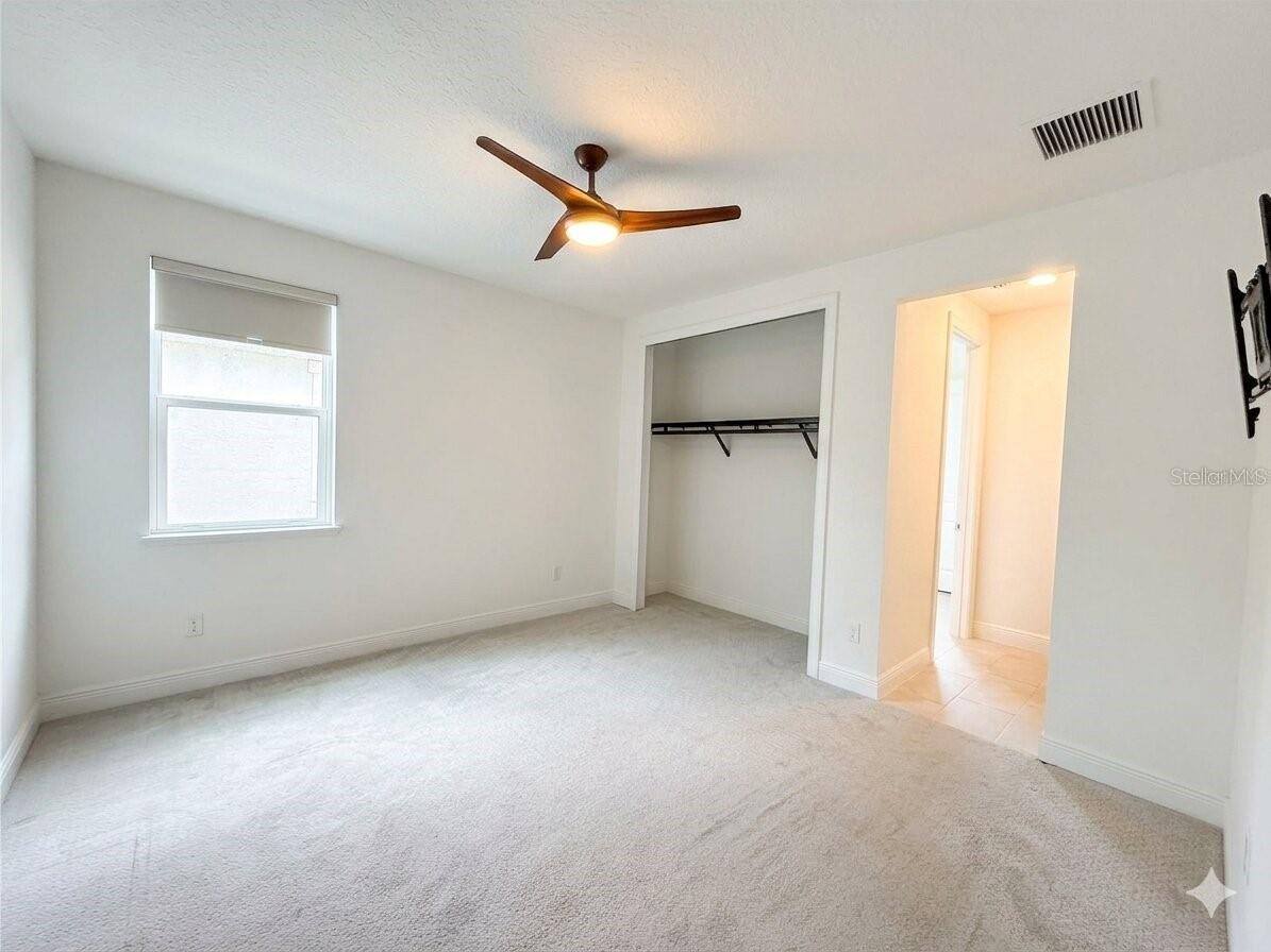 9652 ENGLISH LAUREL CT