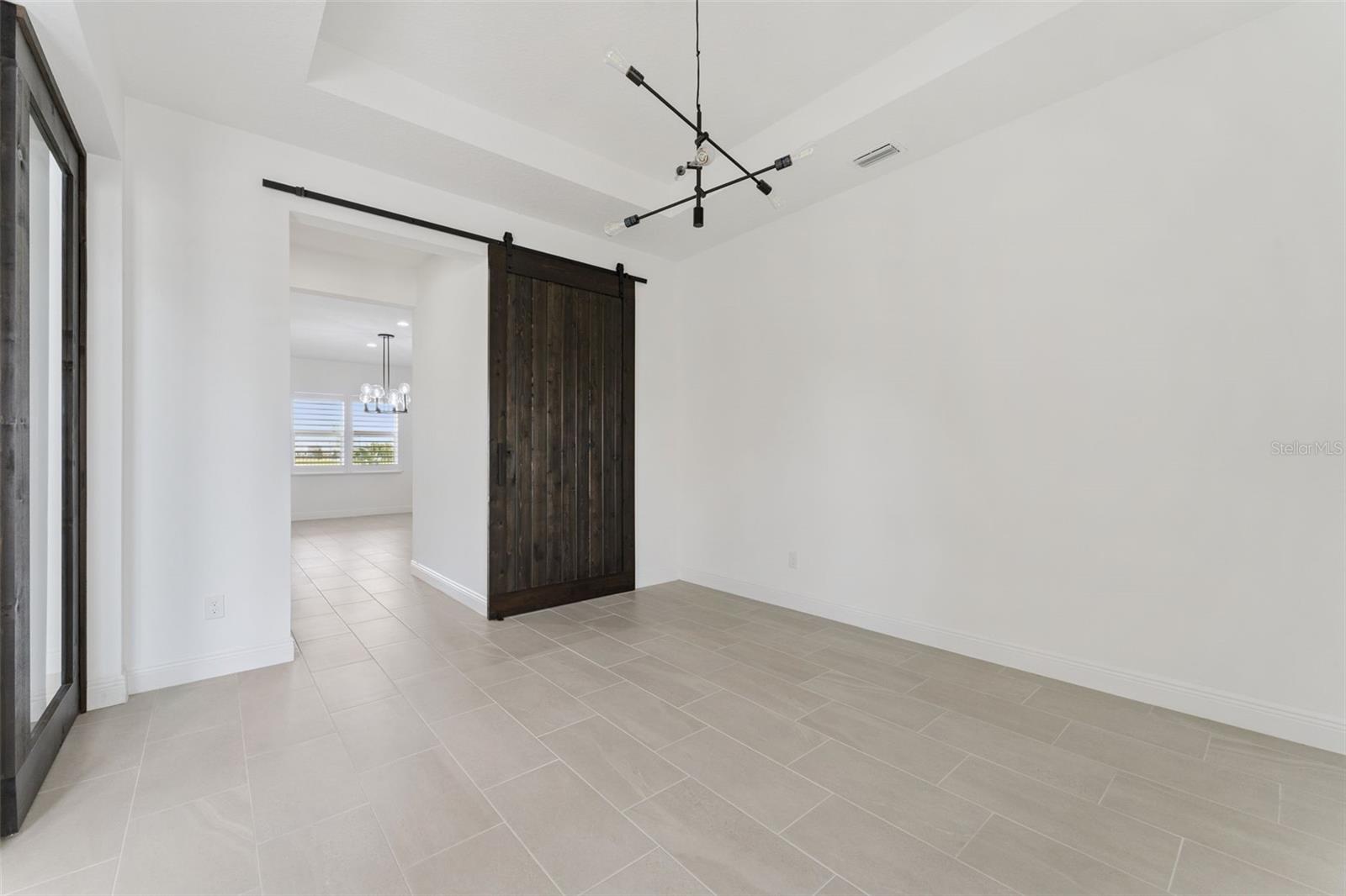 9652 ENGLISH LAUREL CT