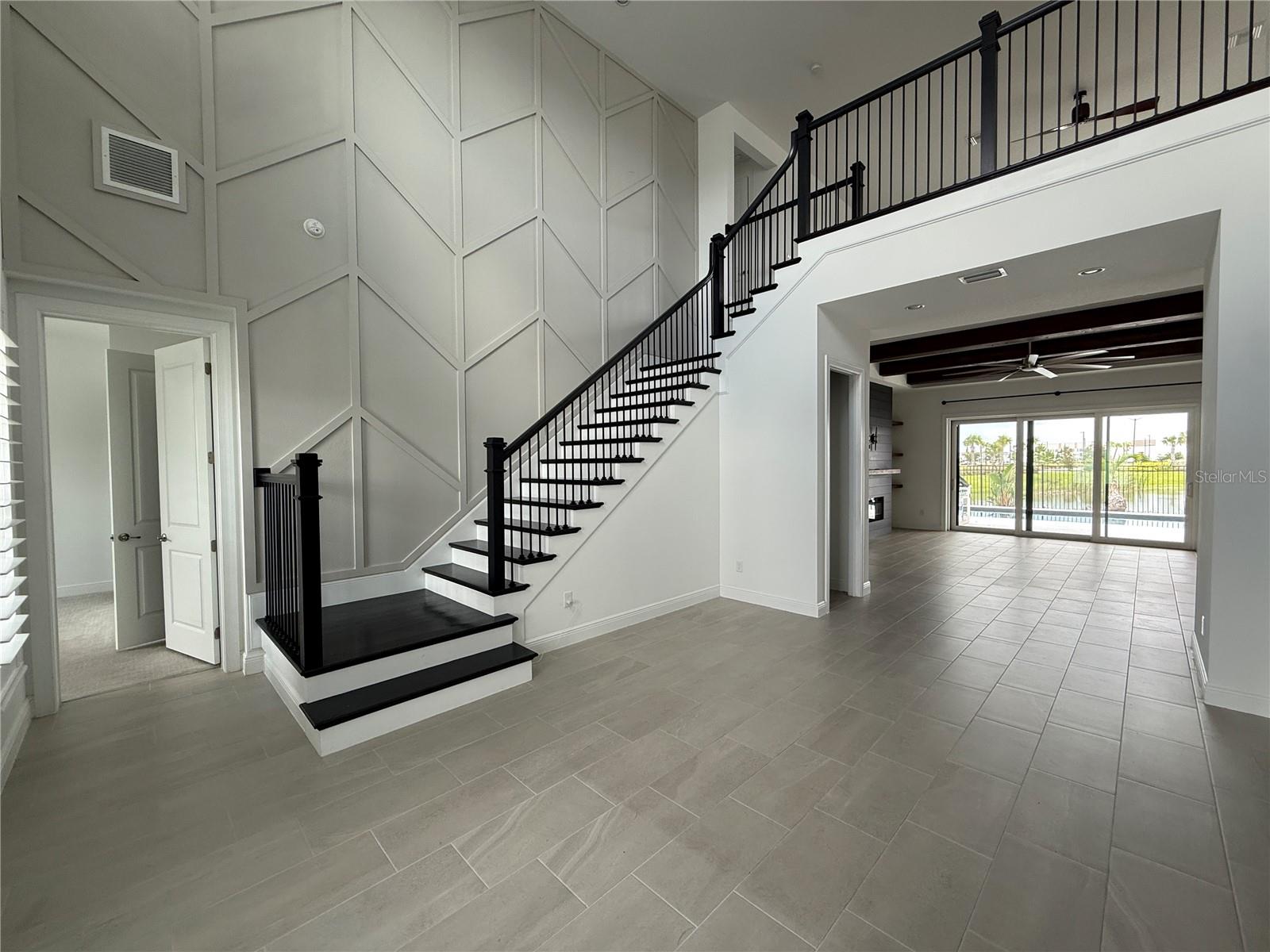 9652 ENGLISH LAUREL CT
