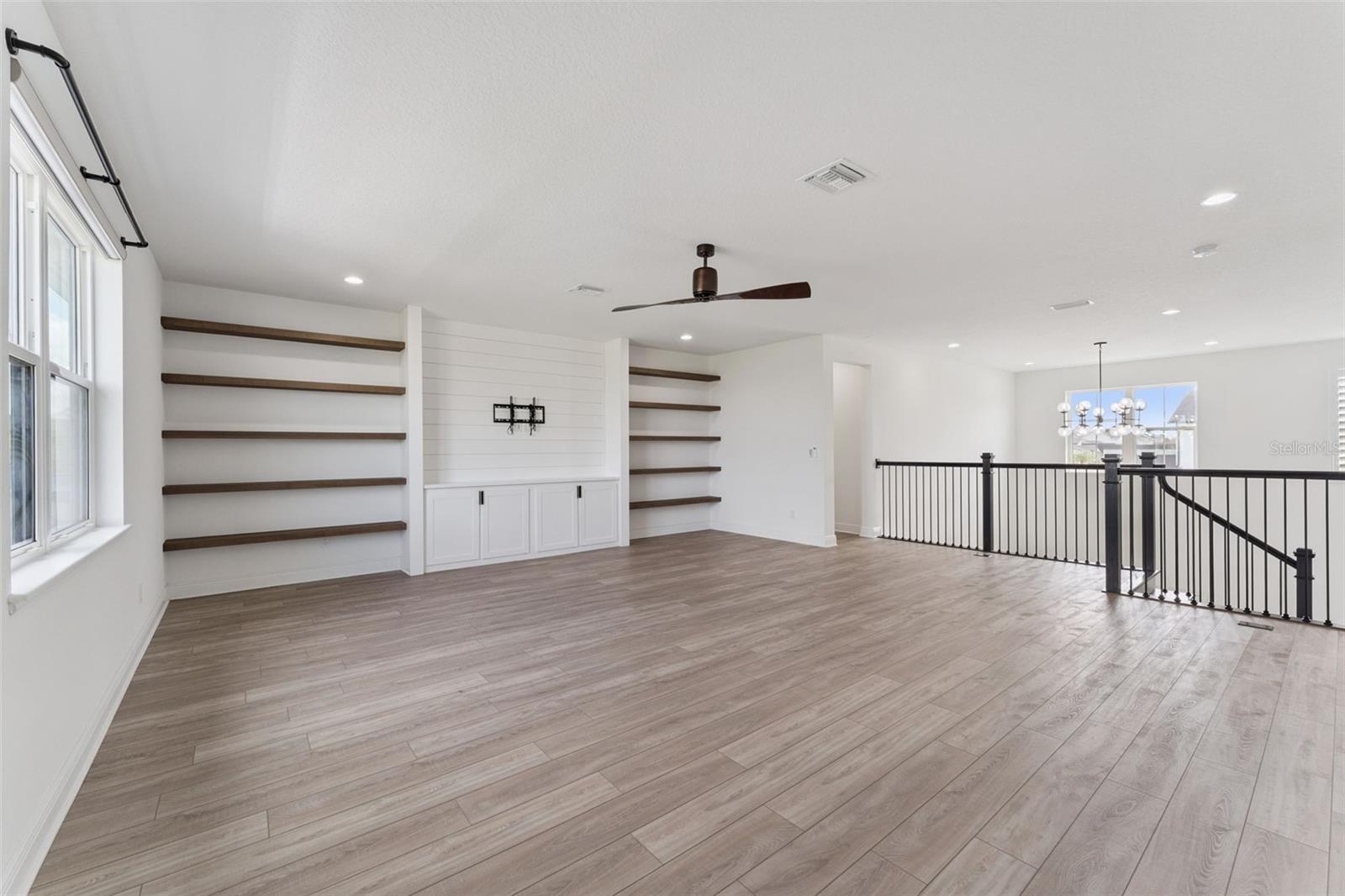 9652 ENGLISH LAUREL CT