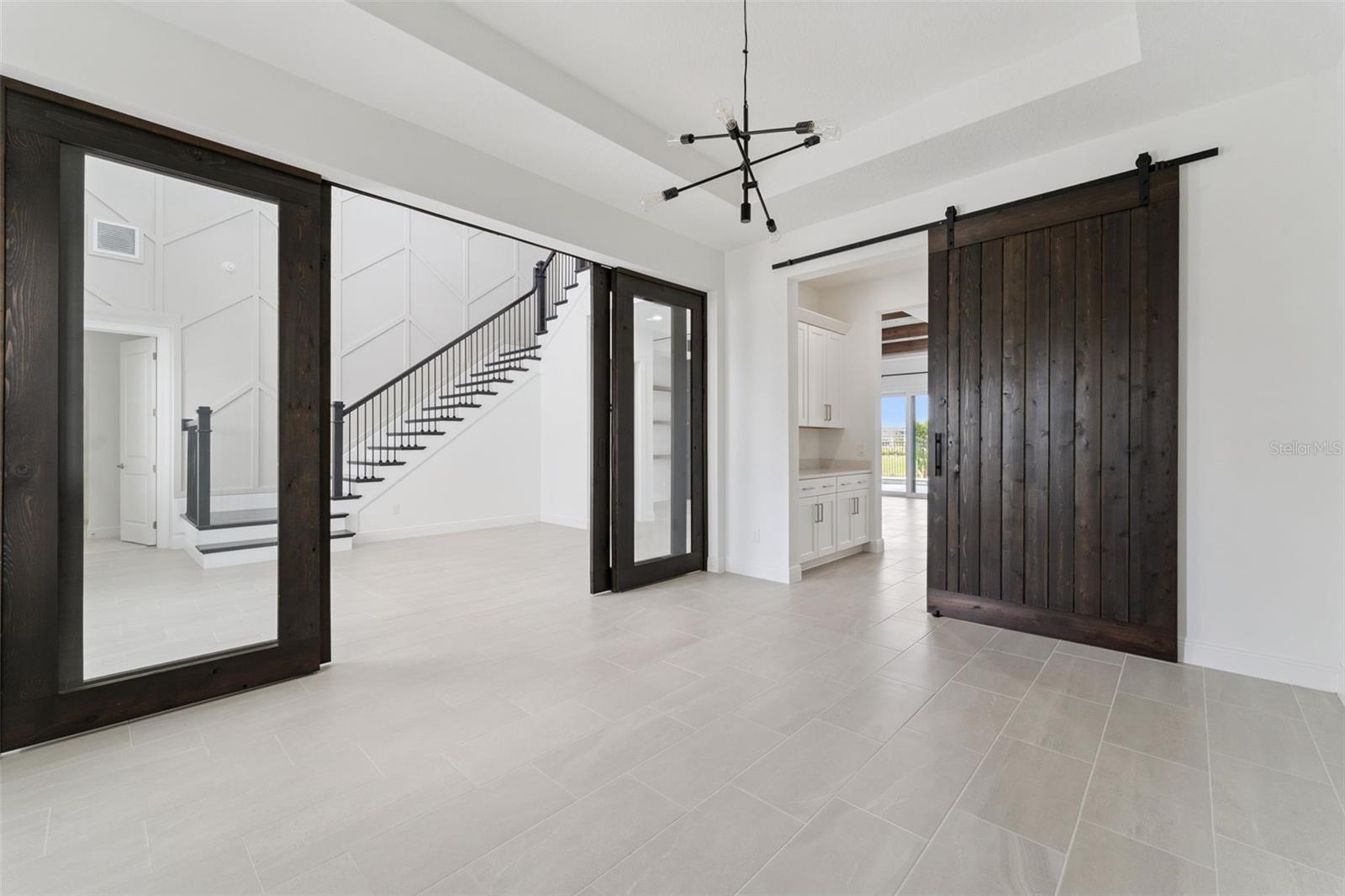 9652 ENGLISH LAUREL CT