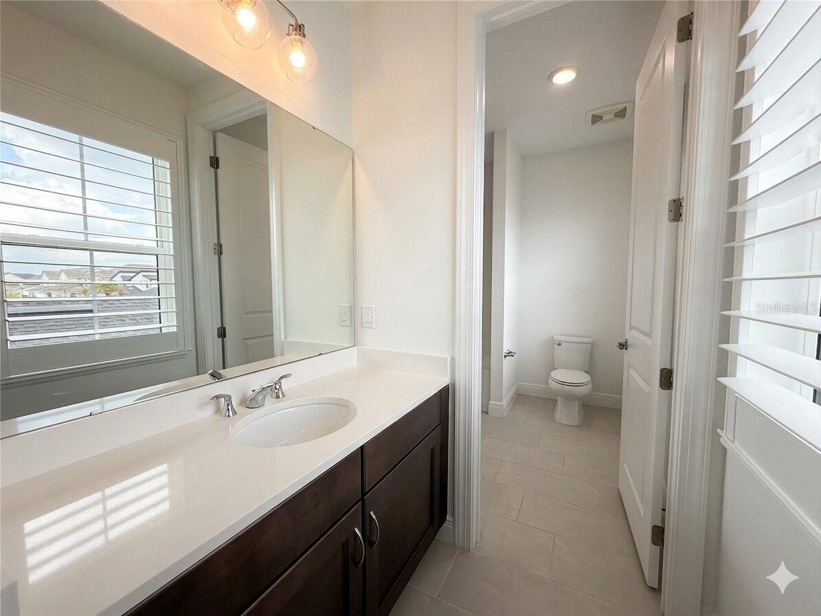 9652 ENGLISH LAUREL CT