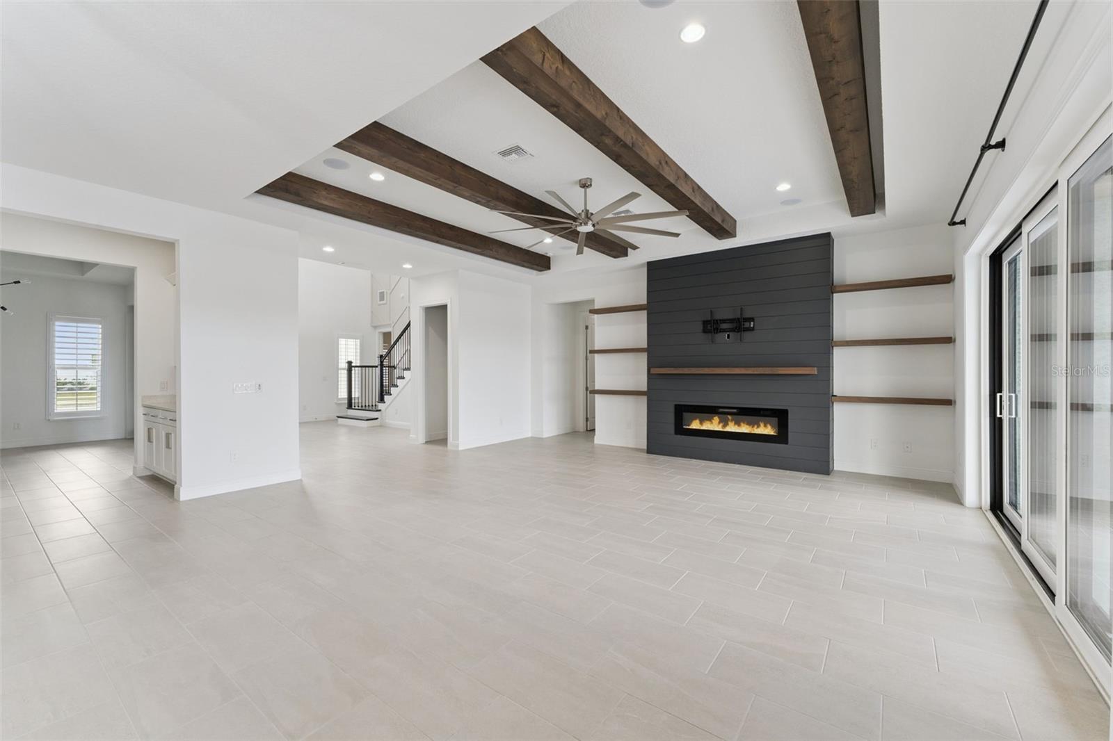 9652 ENGLISH LAUREL CT