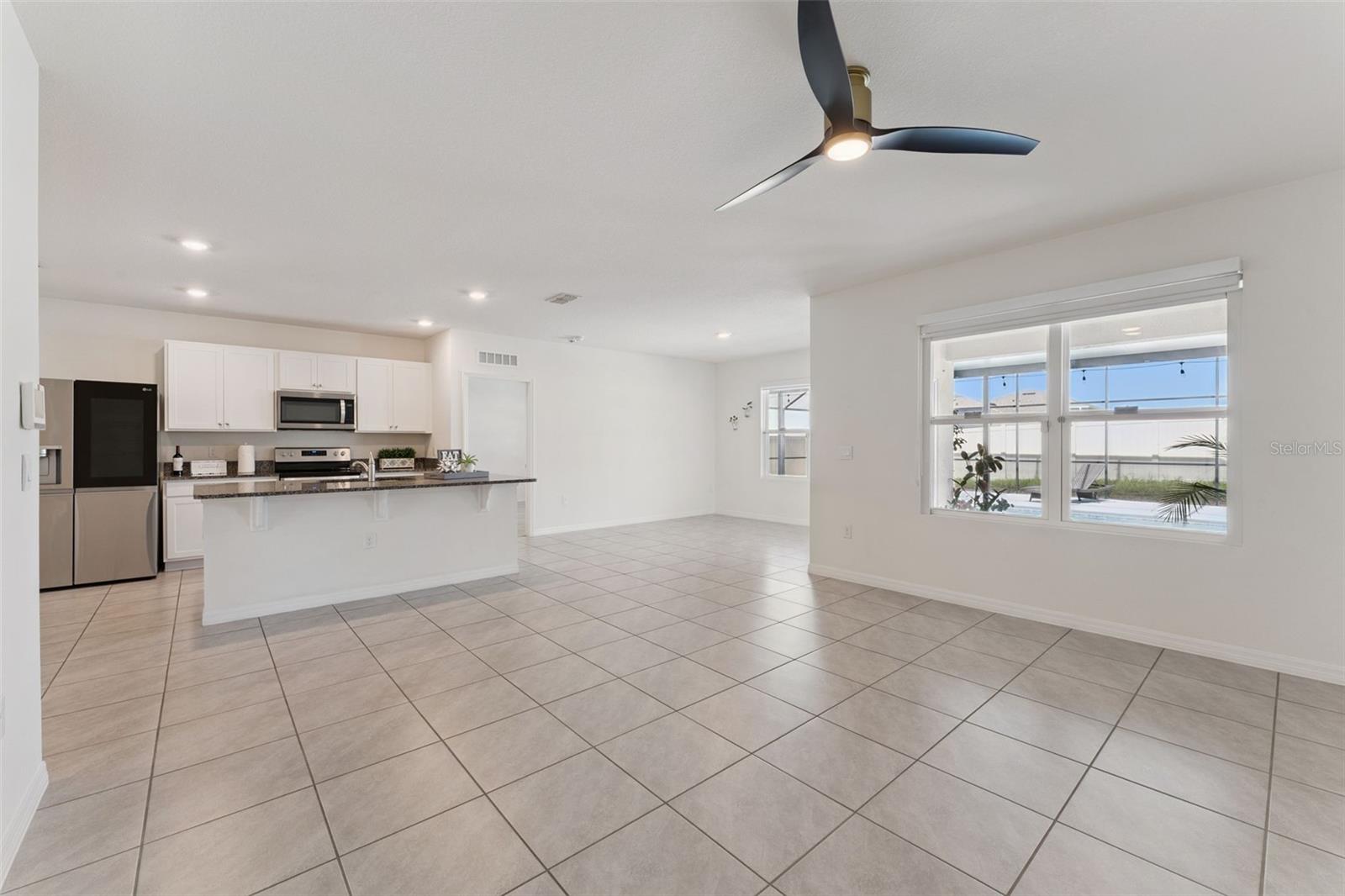 5476 HUNTER JUMPER LN