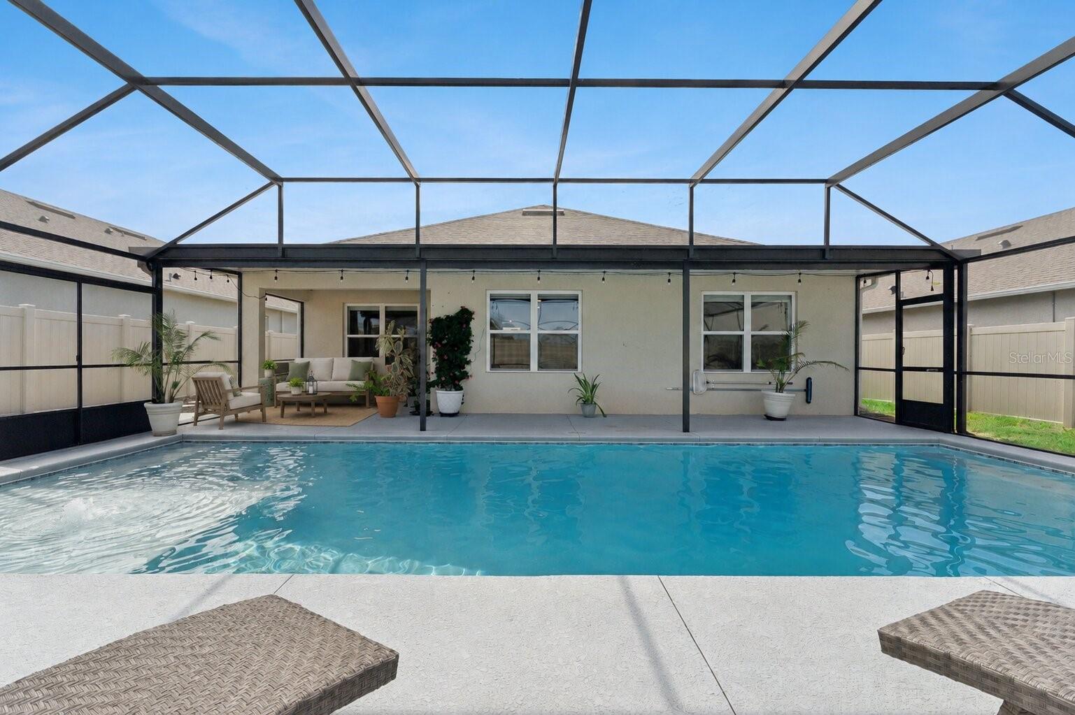 5476 HUNTER JUMPER LN