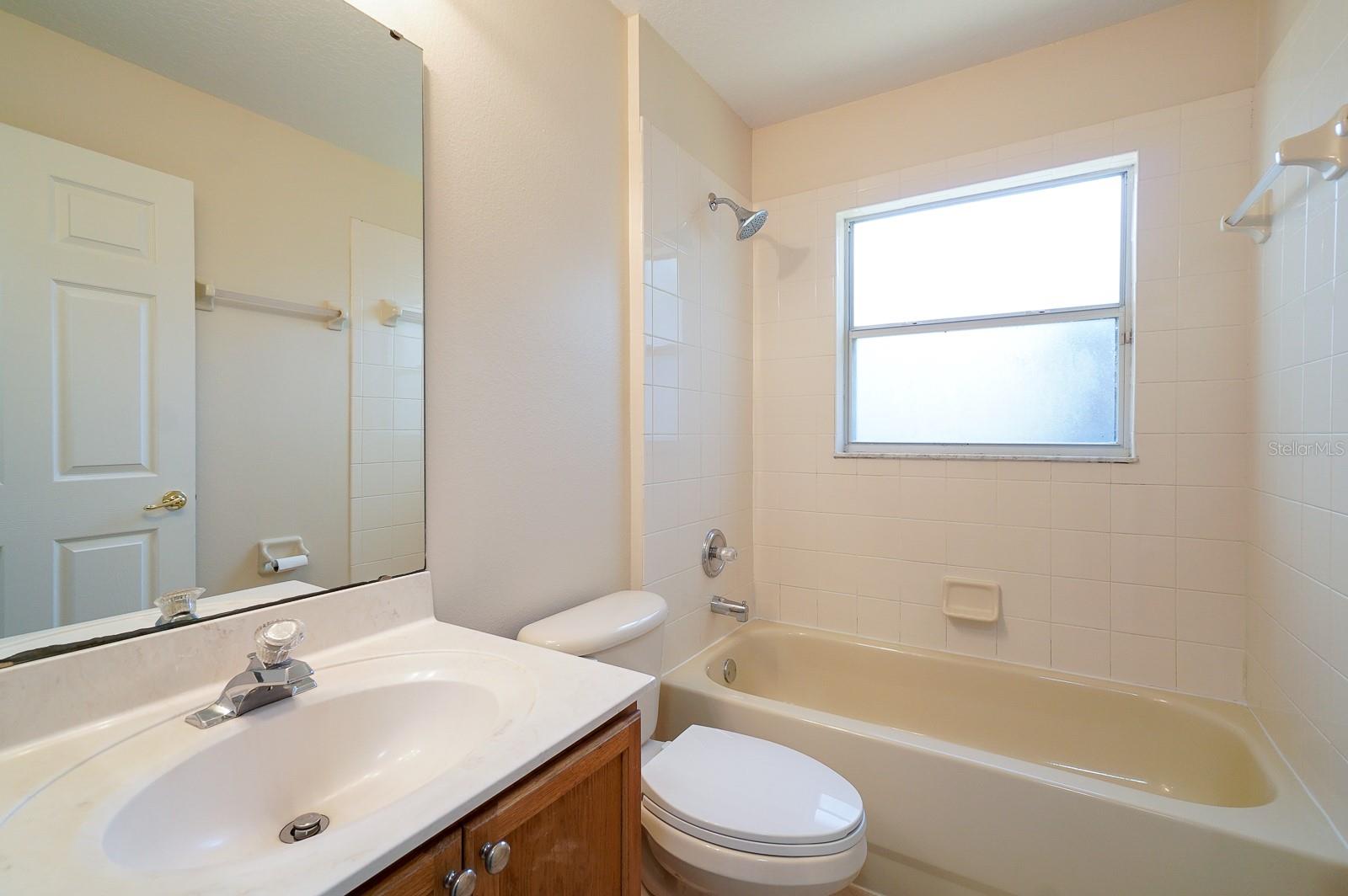 13518 BRIARMOOR CT
