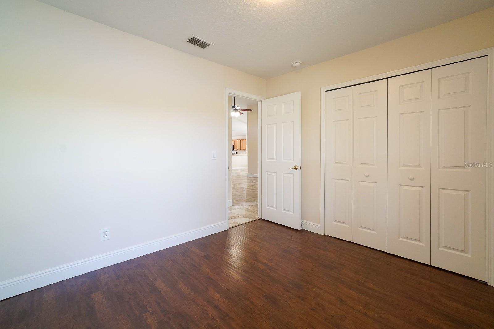 13518 BRIARMOOR CT