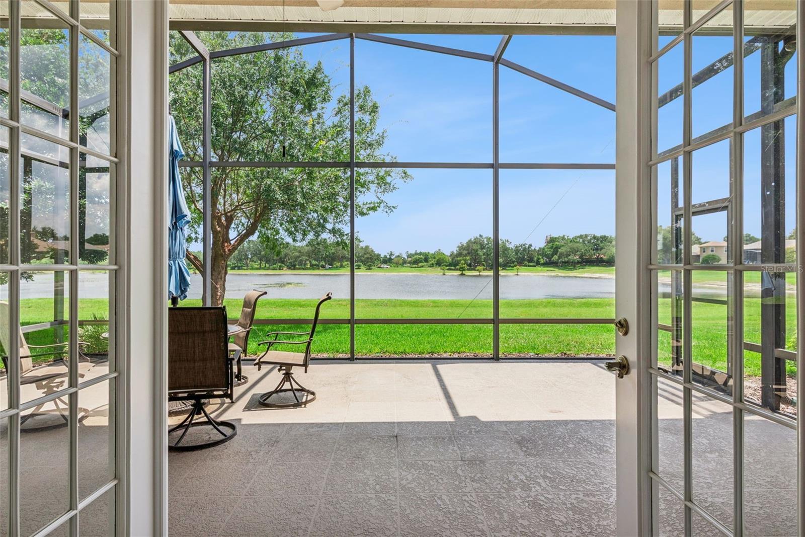 1206 SAINT ALBANS LOOP