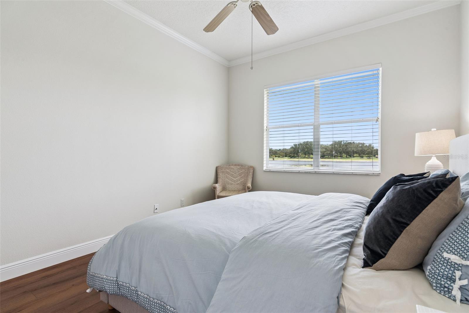 1206 SAINT ALBANS LOOP