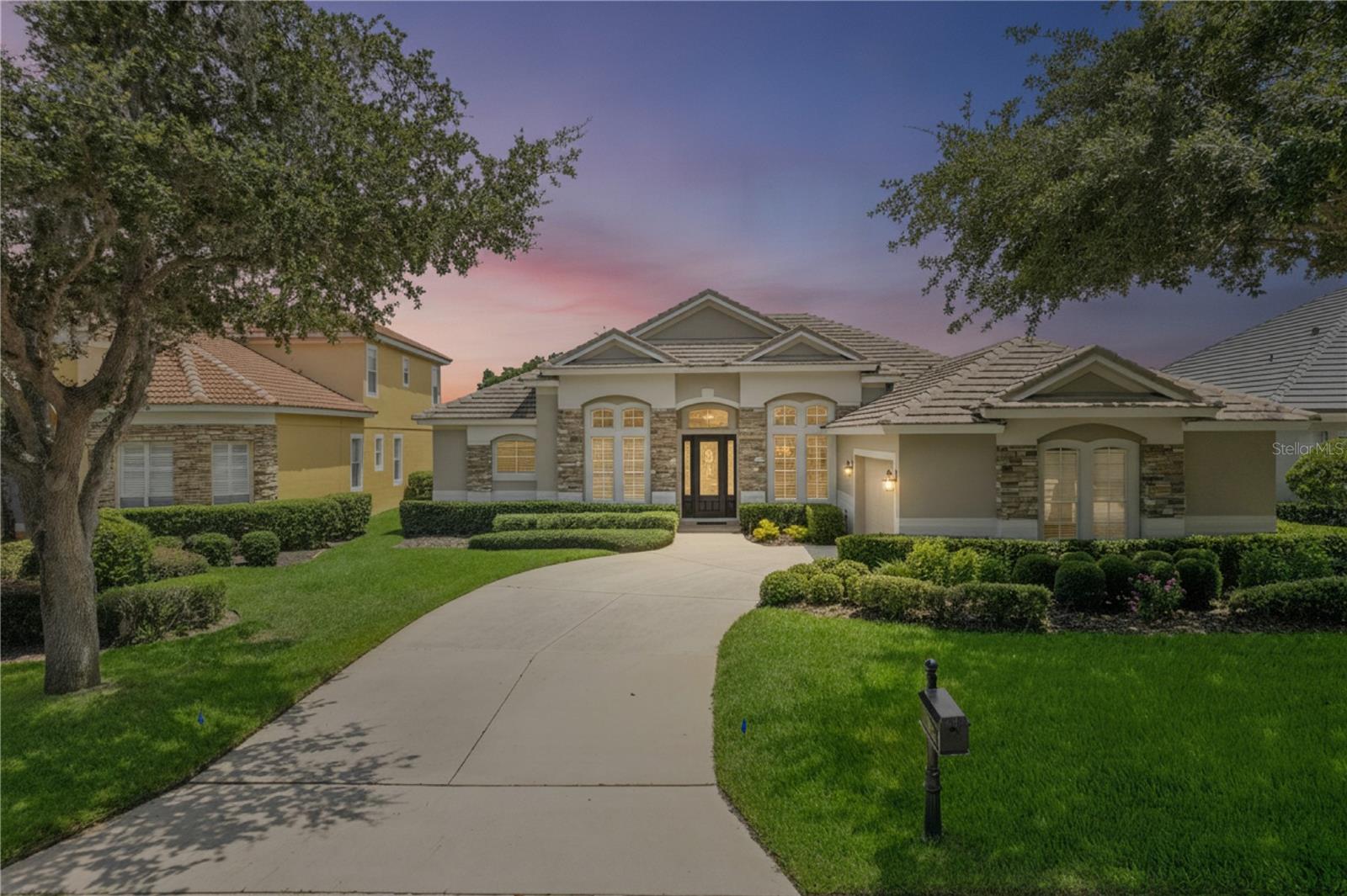 1206 SAINT ALBANS LOOP