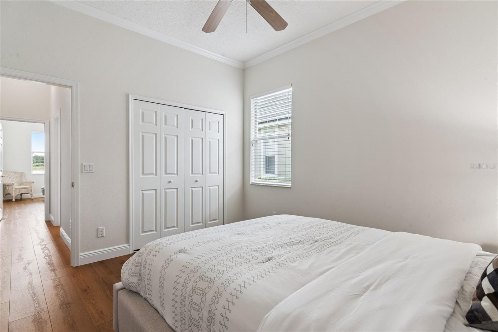 1206 SAINT ALBANS LOOP