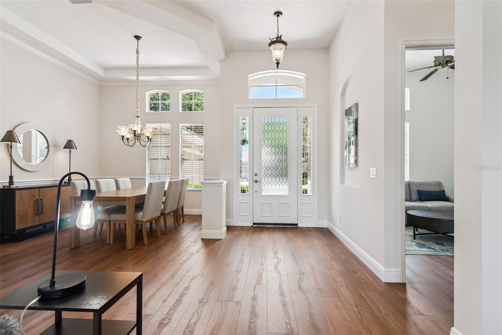 1206 SAINT ALBANS LOOP