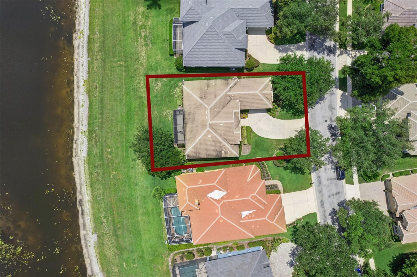 1206 SAINT ALBANS LOOP